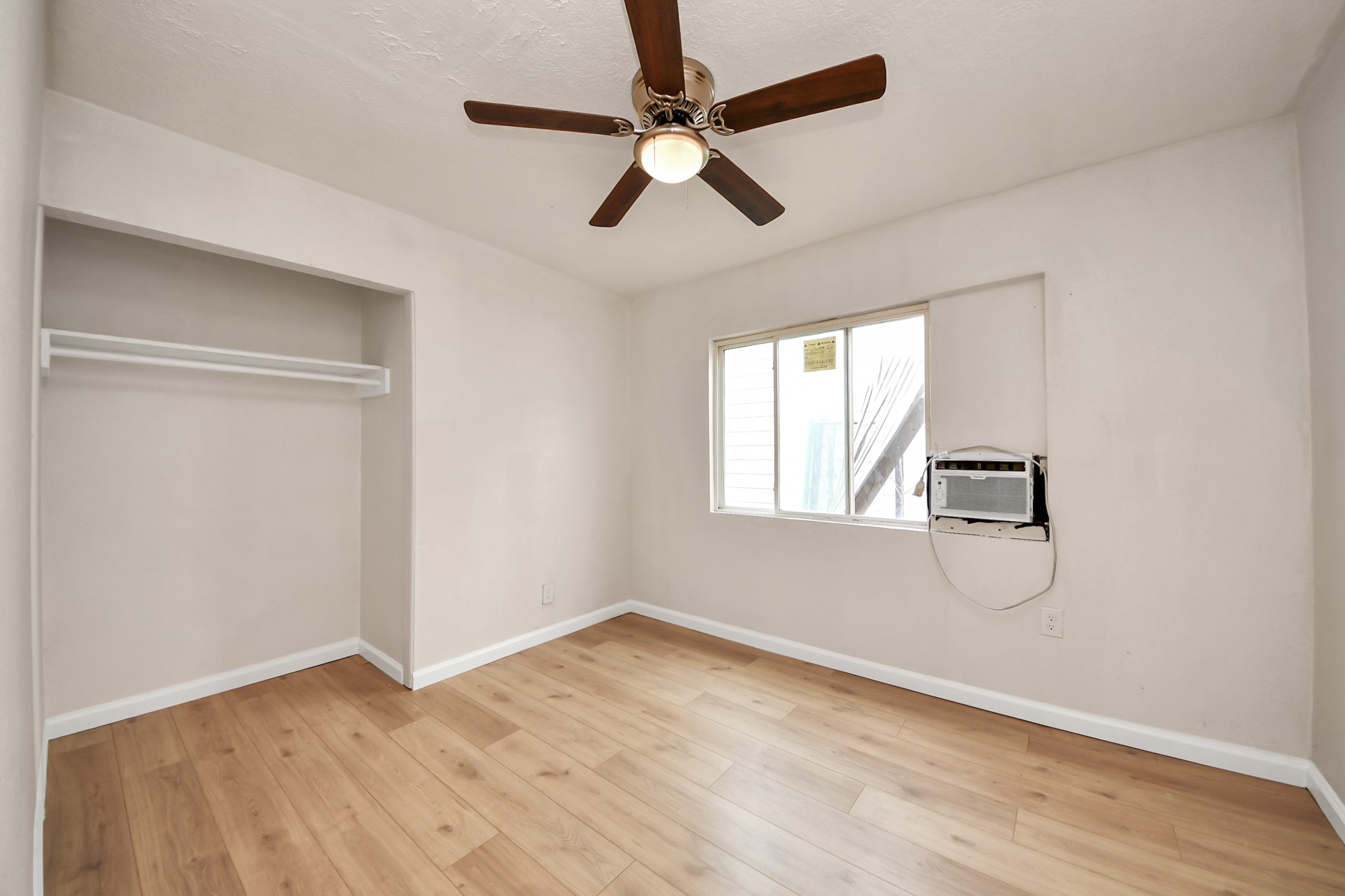 10506 Sierra Drive Property Photo 28