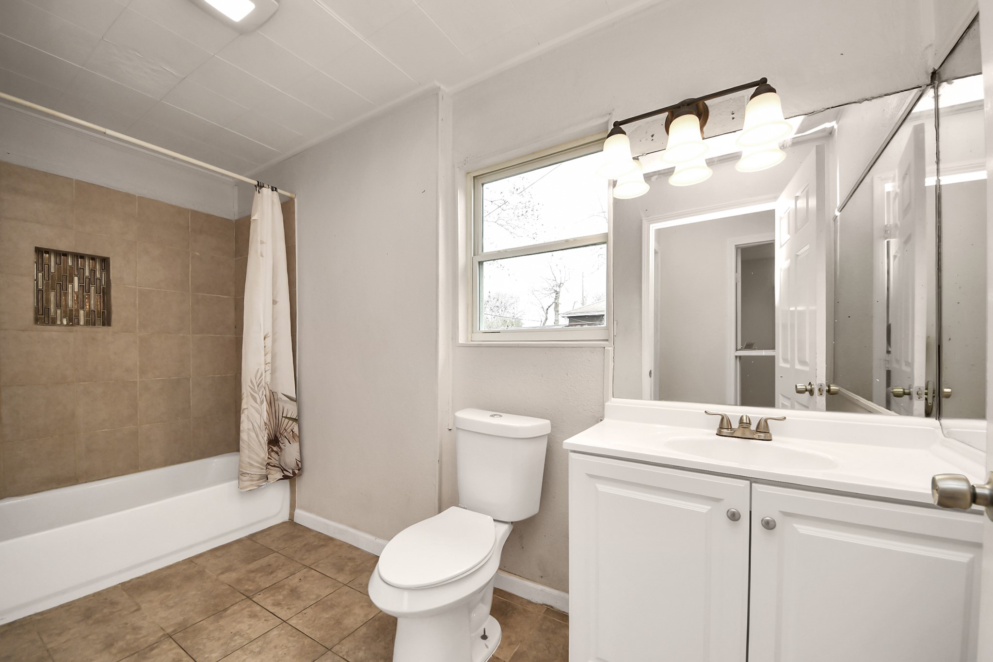 10506 Sierra Drive Property Photo 30