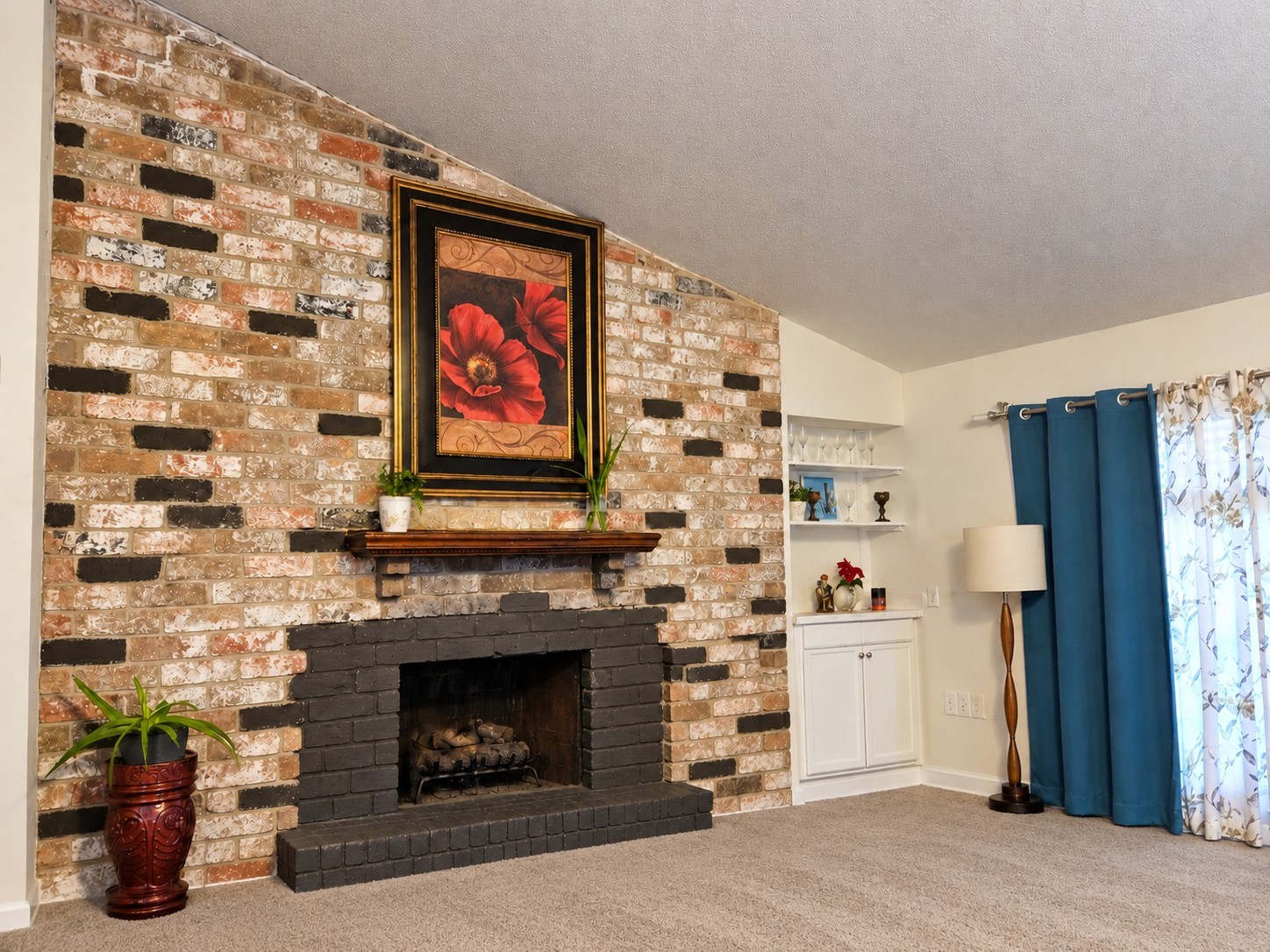 10015 Kent Towne Lane Property Photo 4