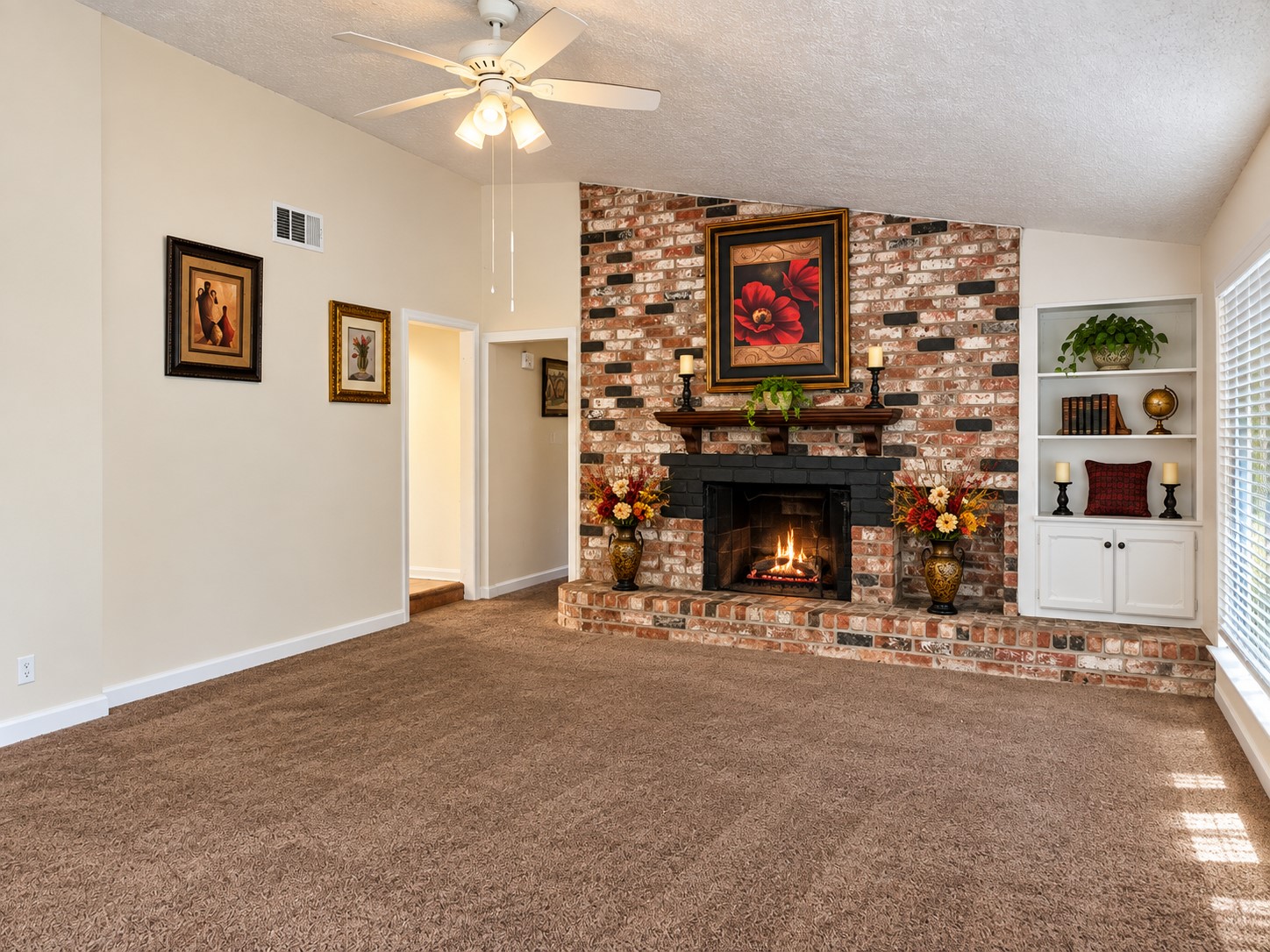 10015 Kent Towne Lane Property Photo 5