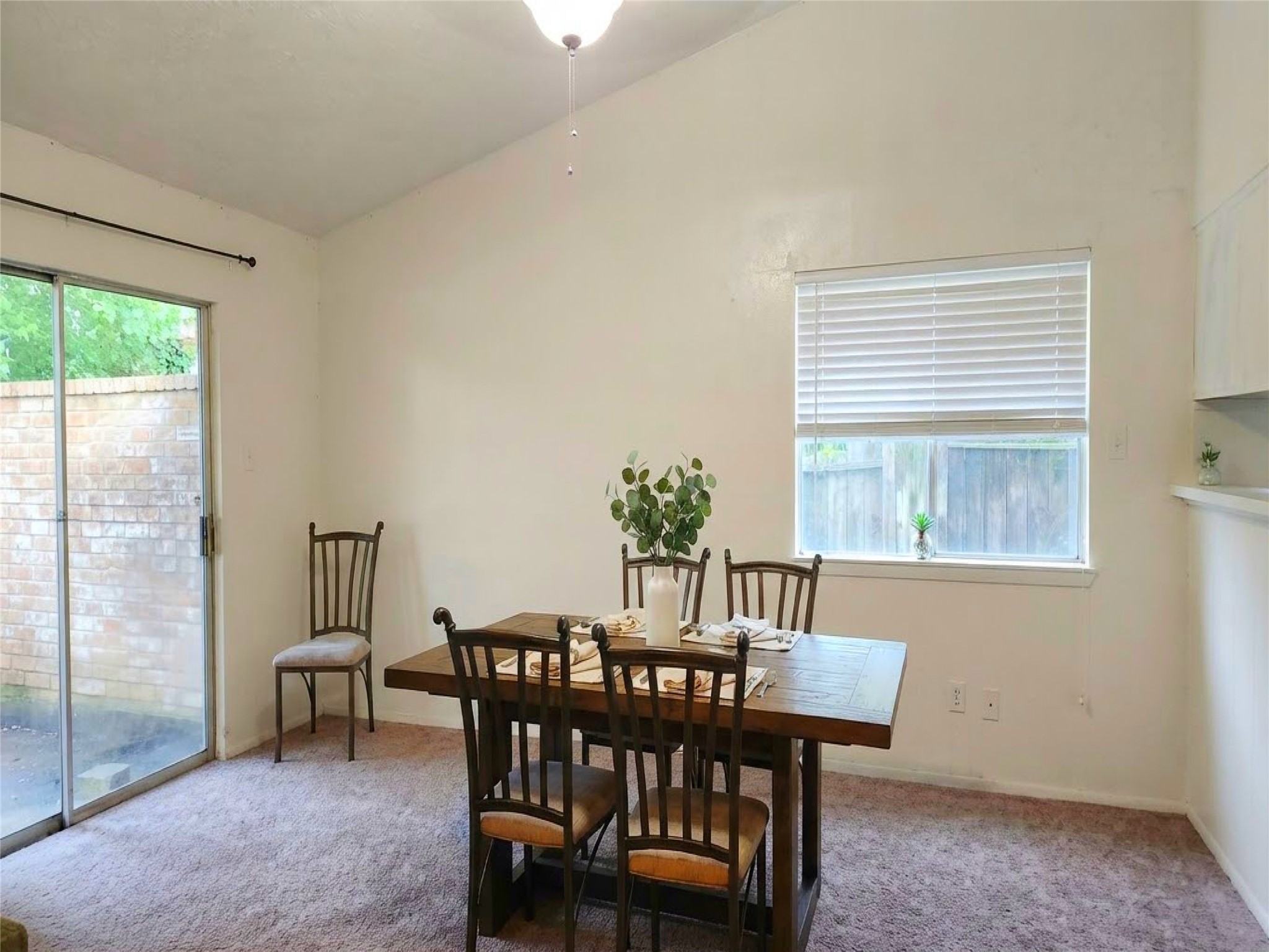 10015 Kent Towne Lane Property Photo 7