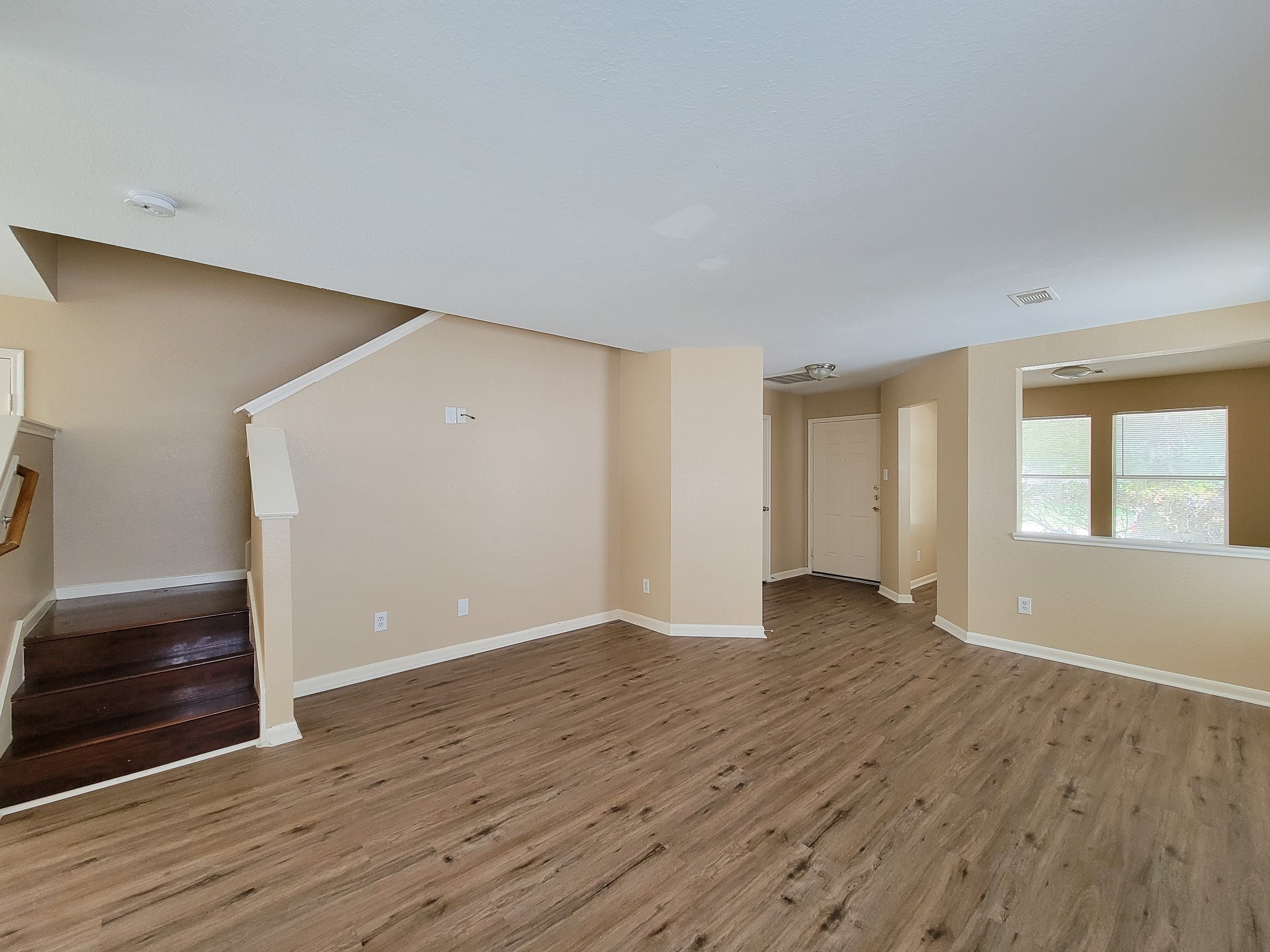8106 Arrington Forest Lane Property Photo 11