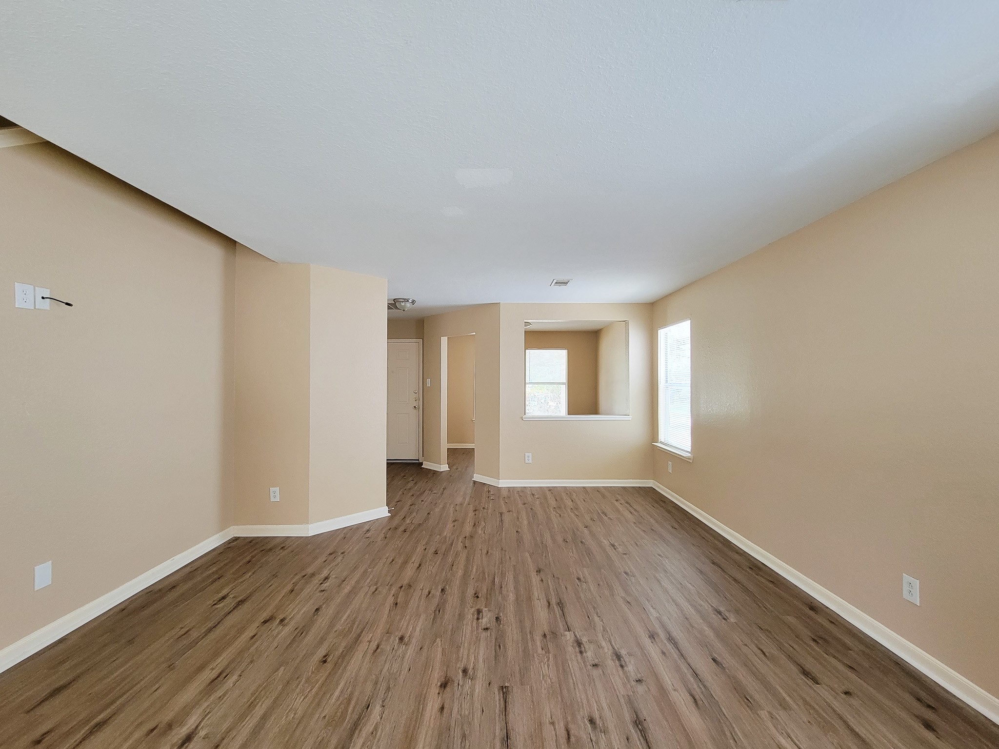 8106 Arrington Forest Lane Property Photo 14