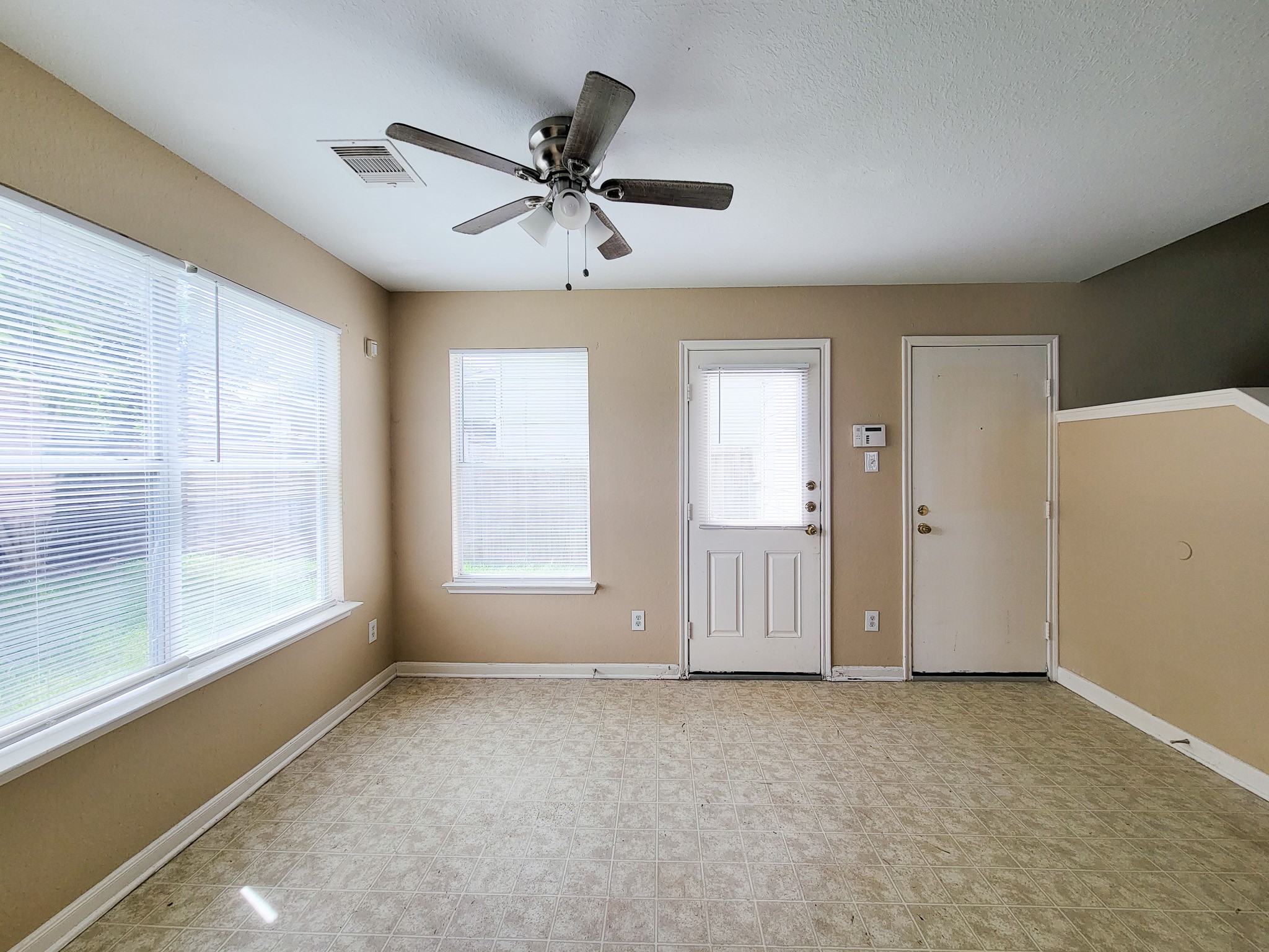 8106 Arrington Forest Lane Property Photo 19
