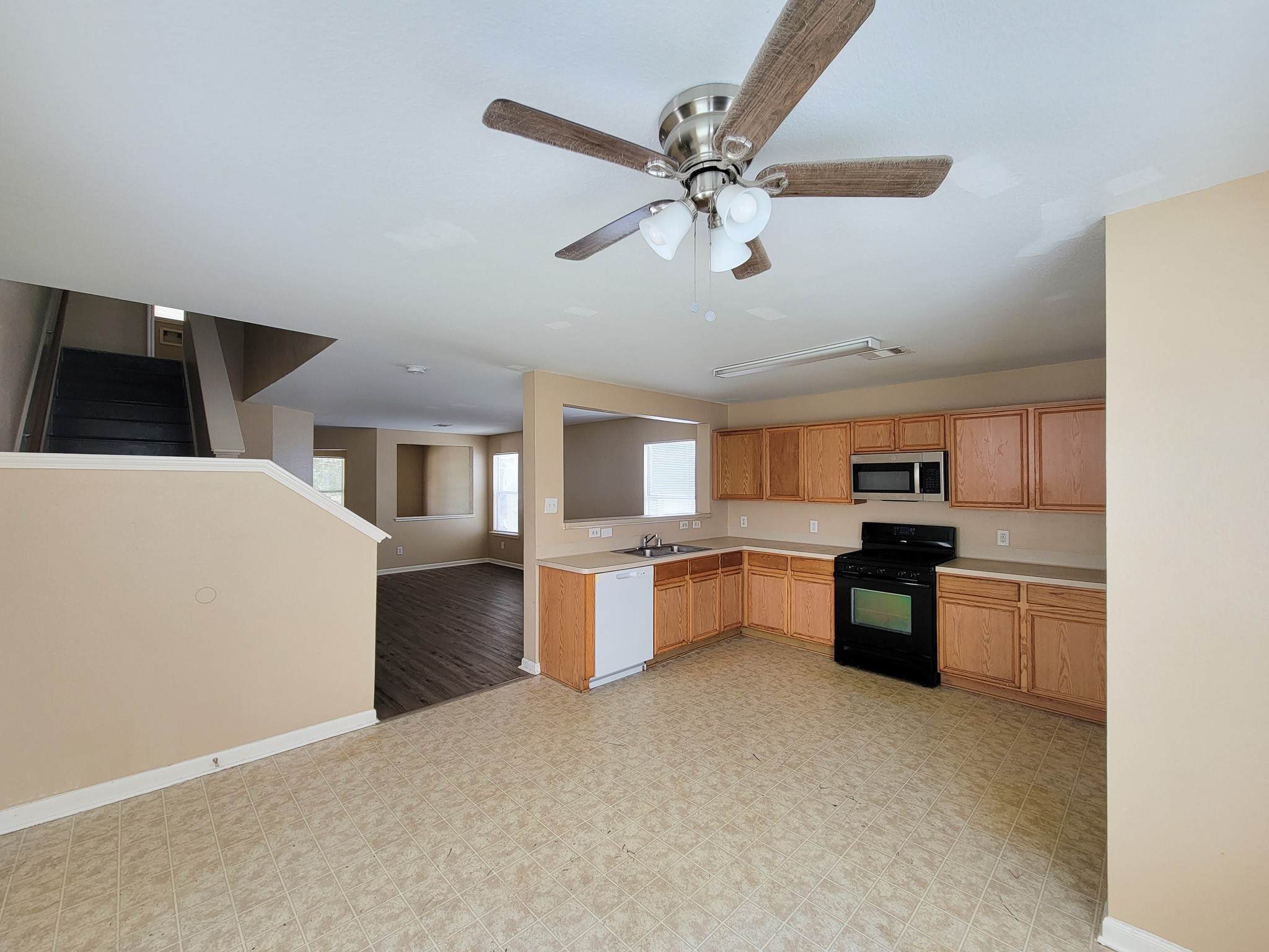 8106 Arrington Forest Lane Property Photo 21