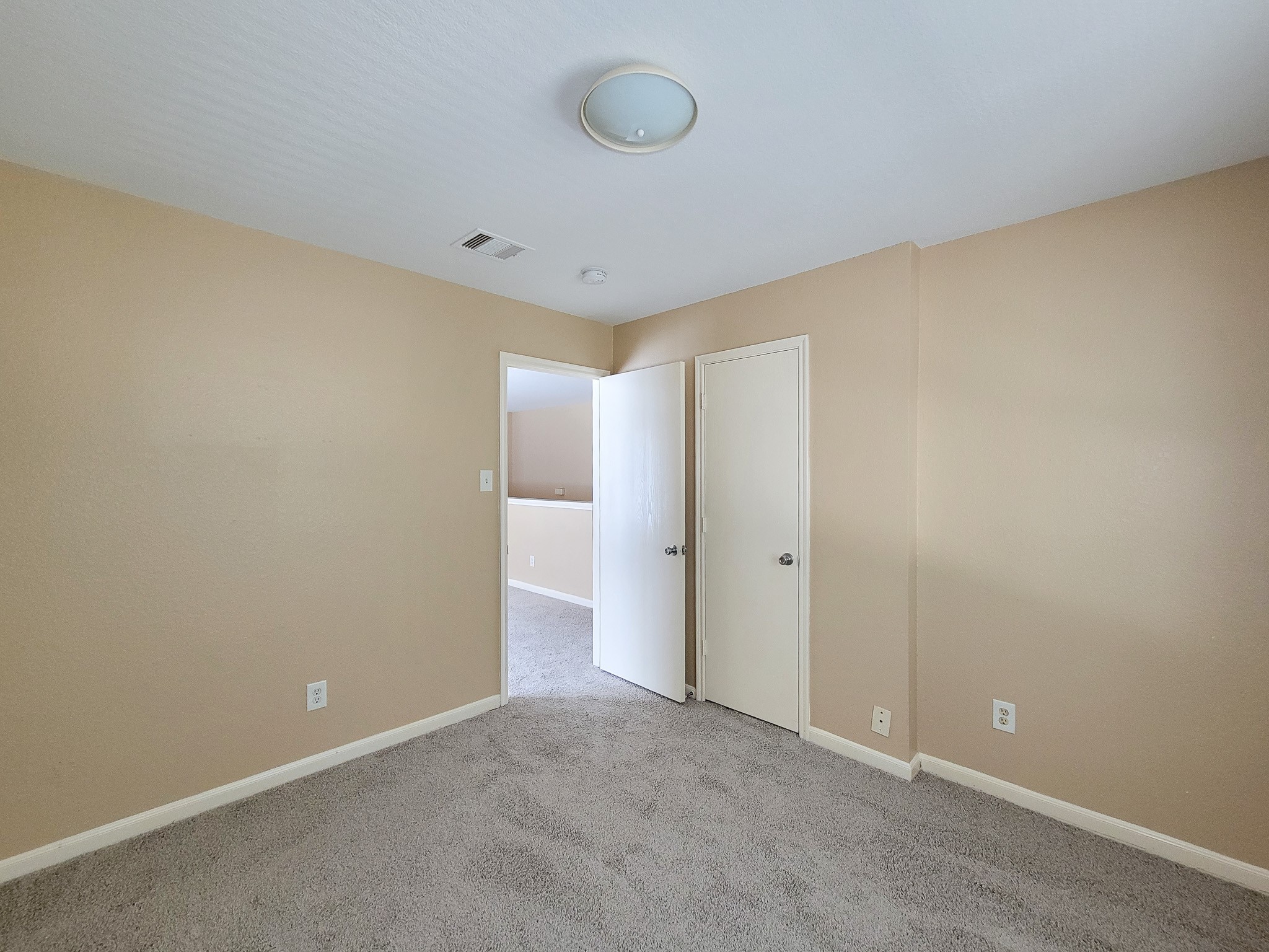 8106 Arrington Forest Lane Property Photo 28