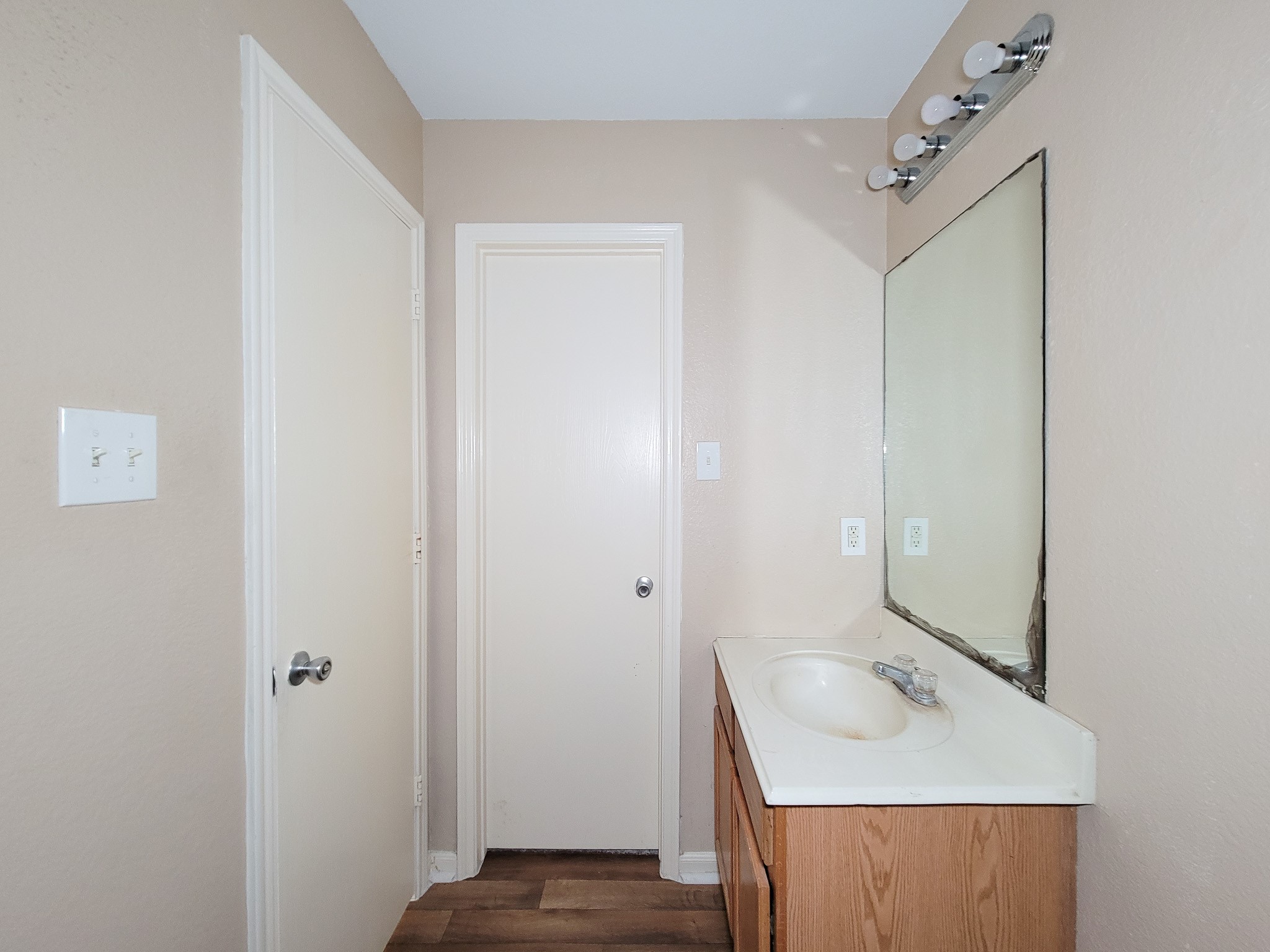 8106 Arrington Forest Lane Property Photo 37