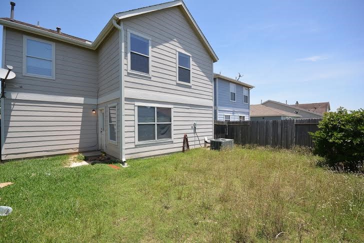 8106 Arrington Forest Lane Property Photo 42