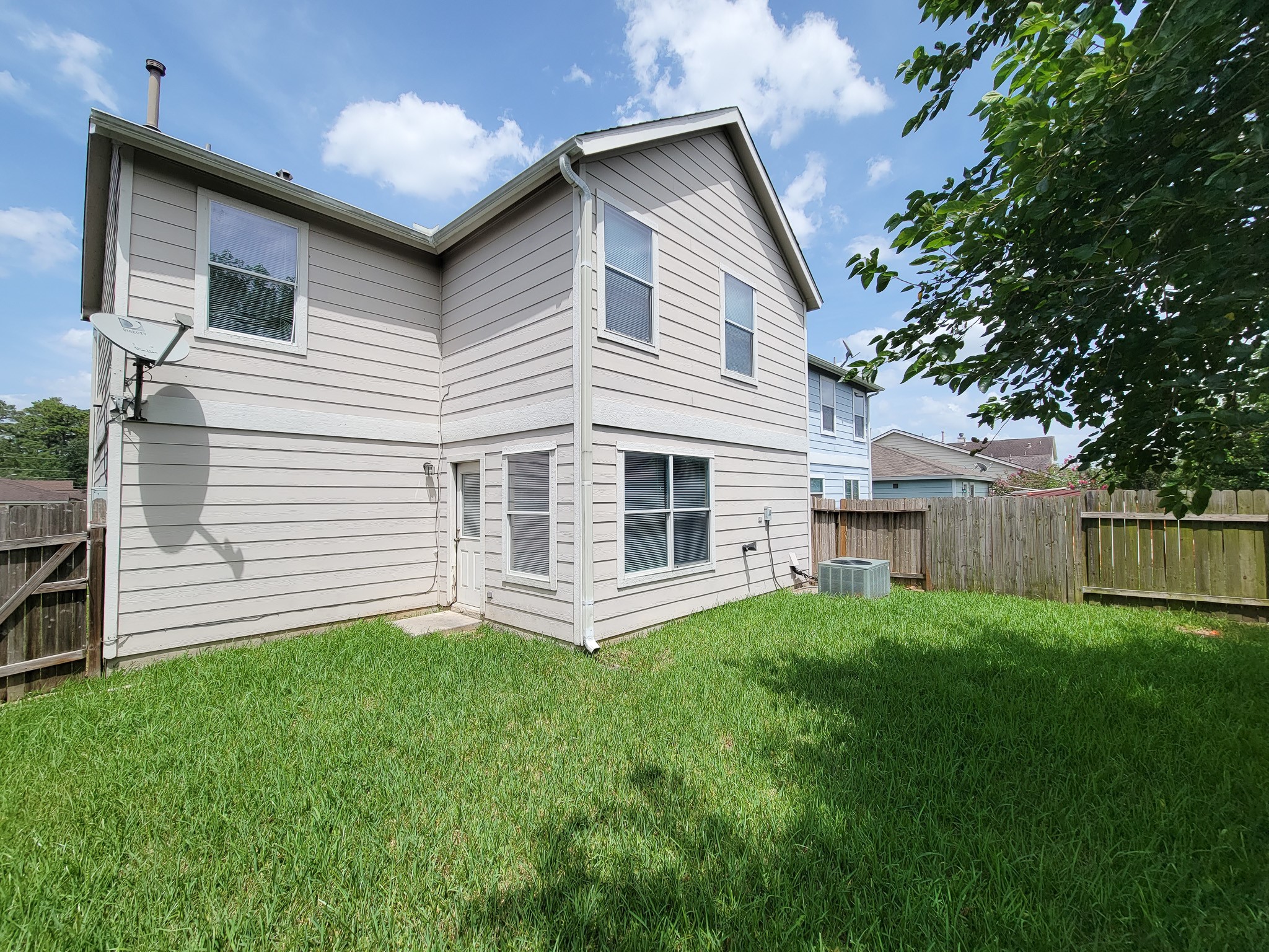 8106 Arrington Forest Lane Property Photo 43