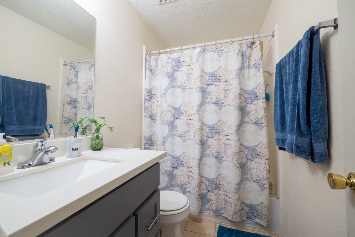 19718 Bluff Canyon Way Property Photo 22