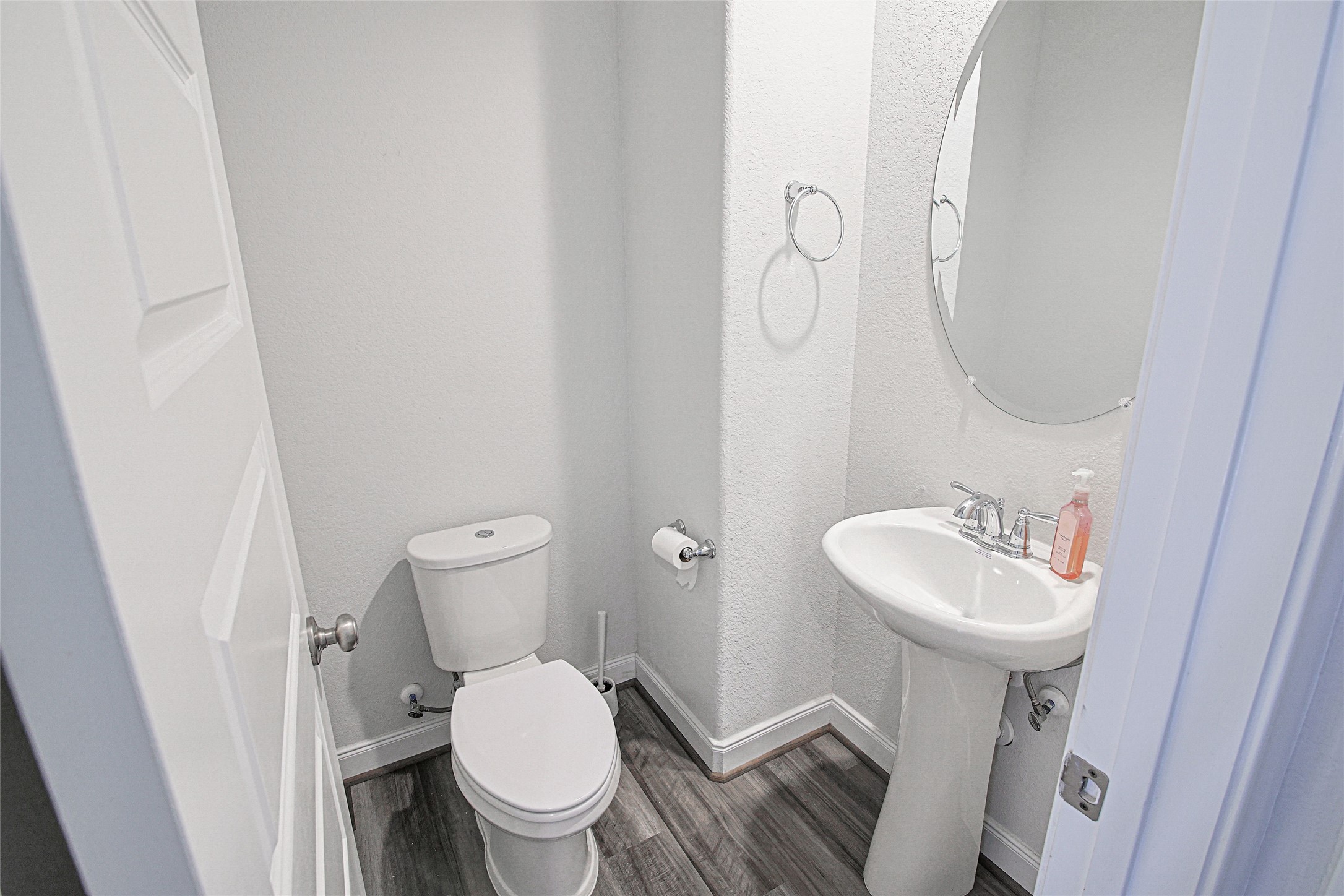 10005 Brickhouse Drive Property Photo 13