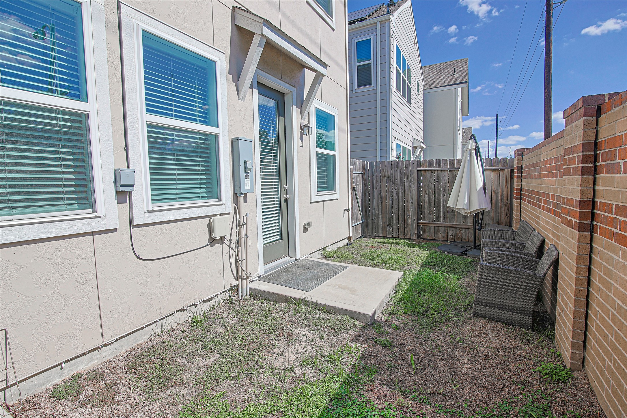 10005 Brickhouse Drive Property Photo 29