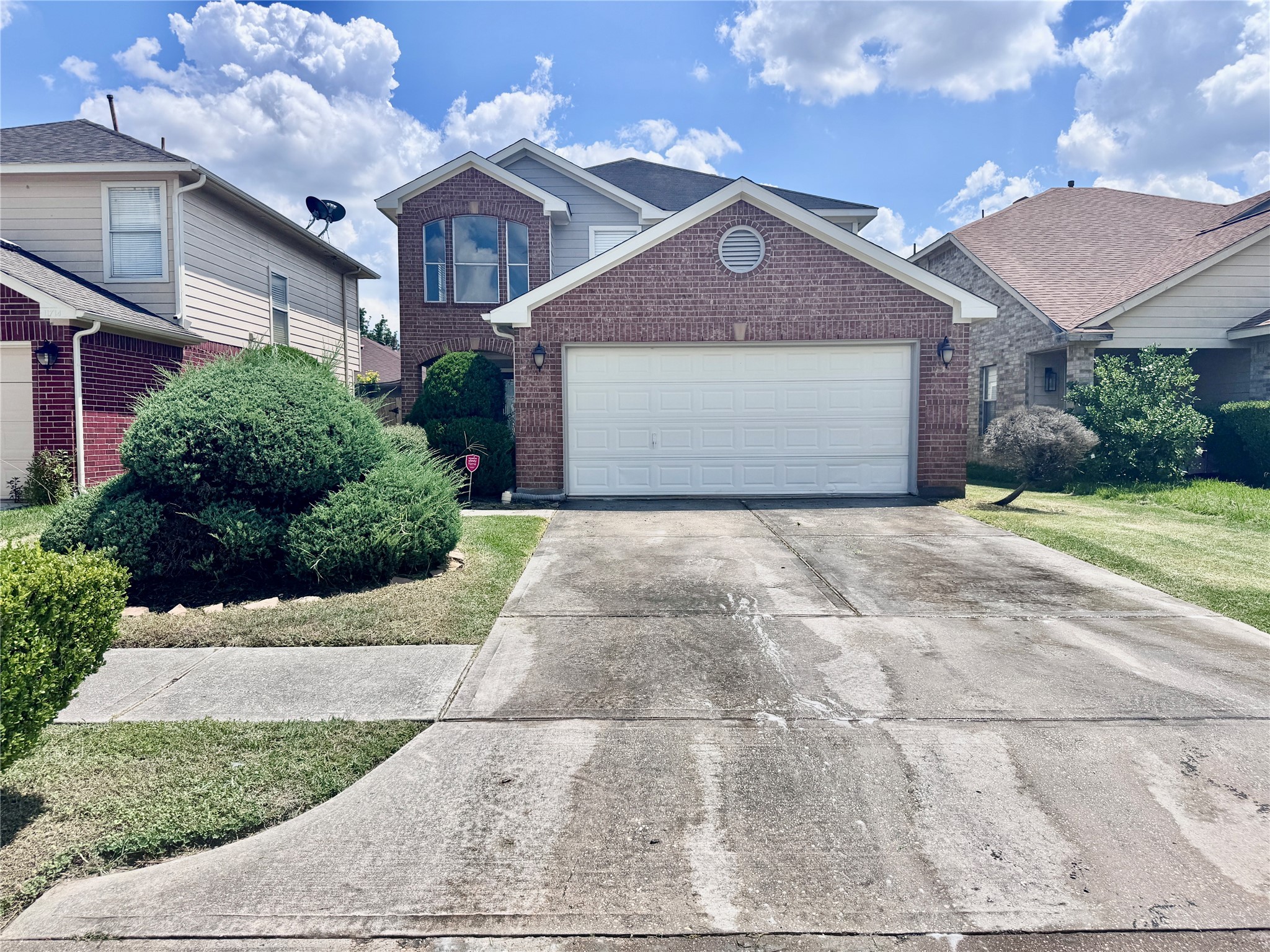 11710 Fossil Rock Lane Property Photo 1