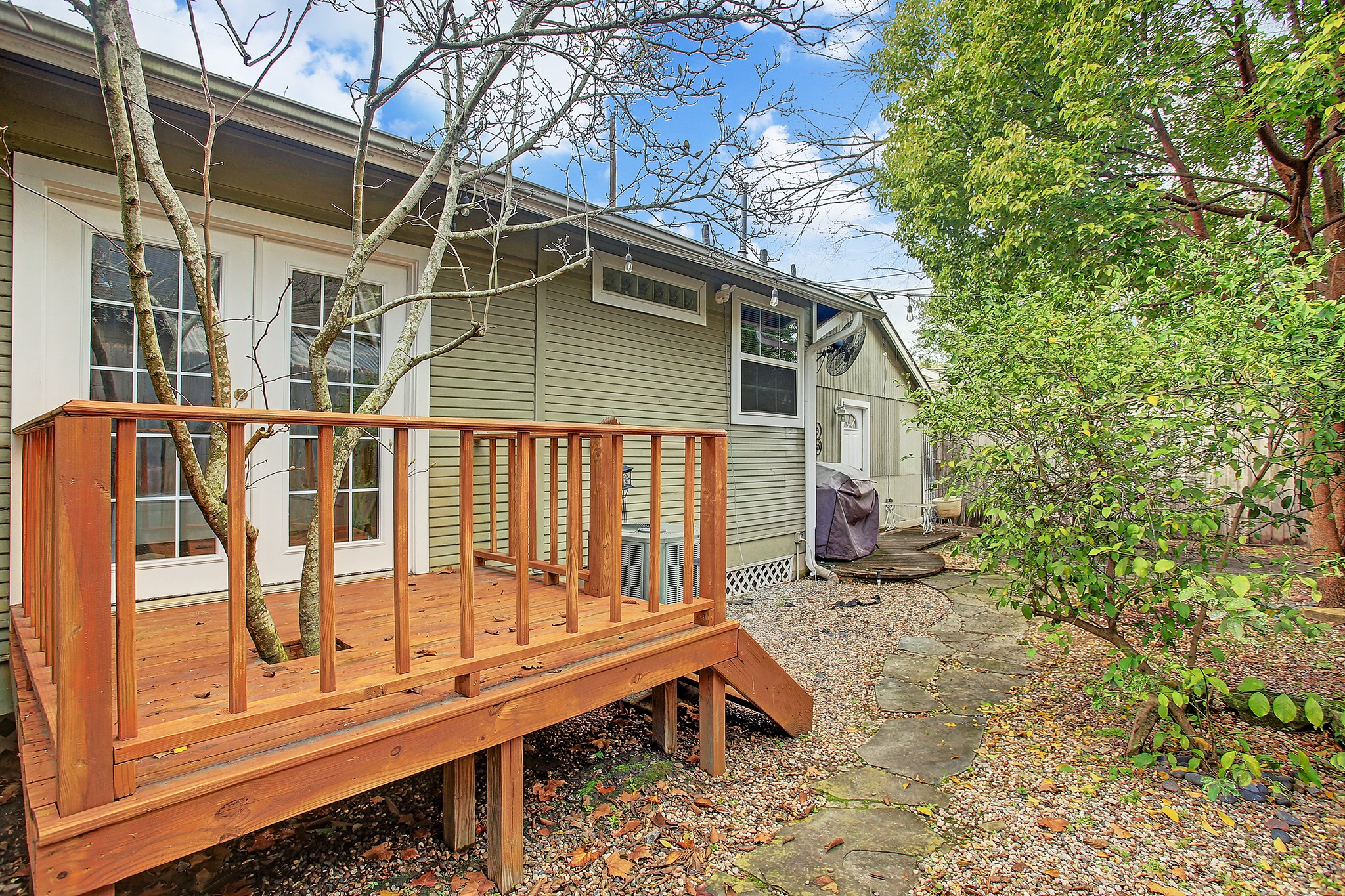 801 Le Green Street Property Photo 12