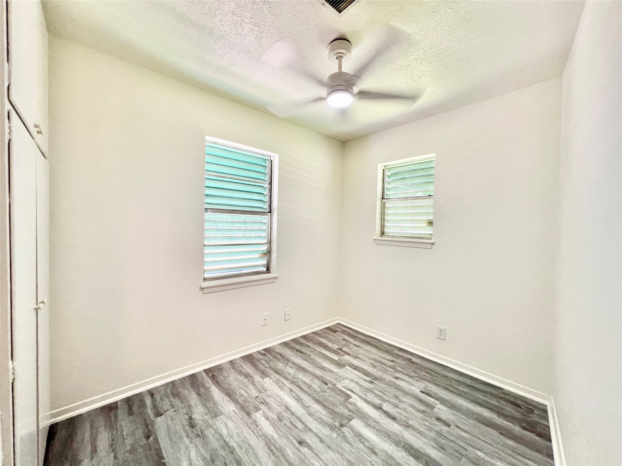 11815 15th Street Property Photo 20