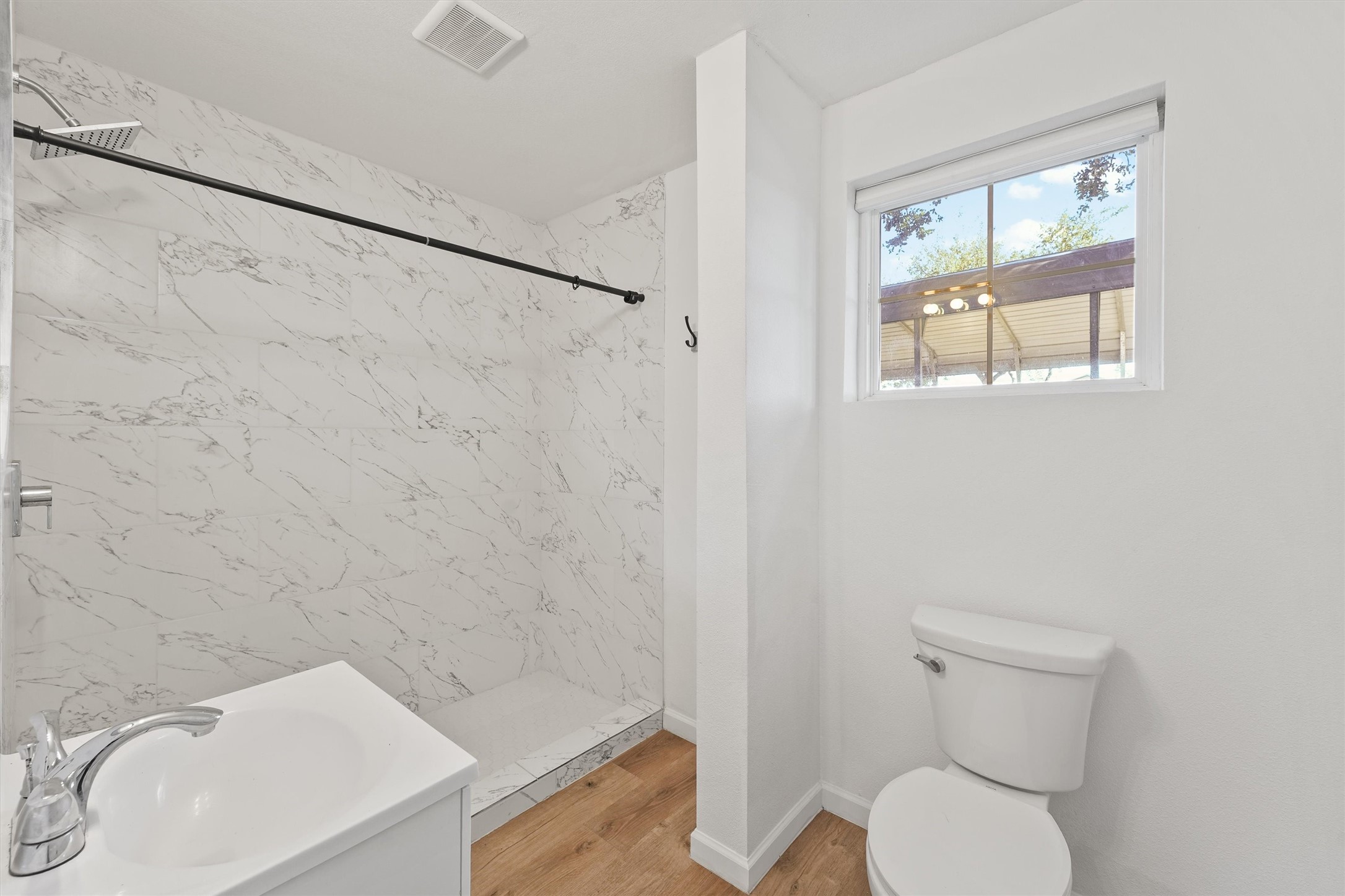 2614 59th Street Property Photo 11