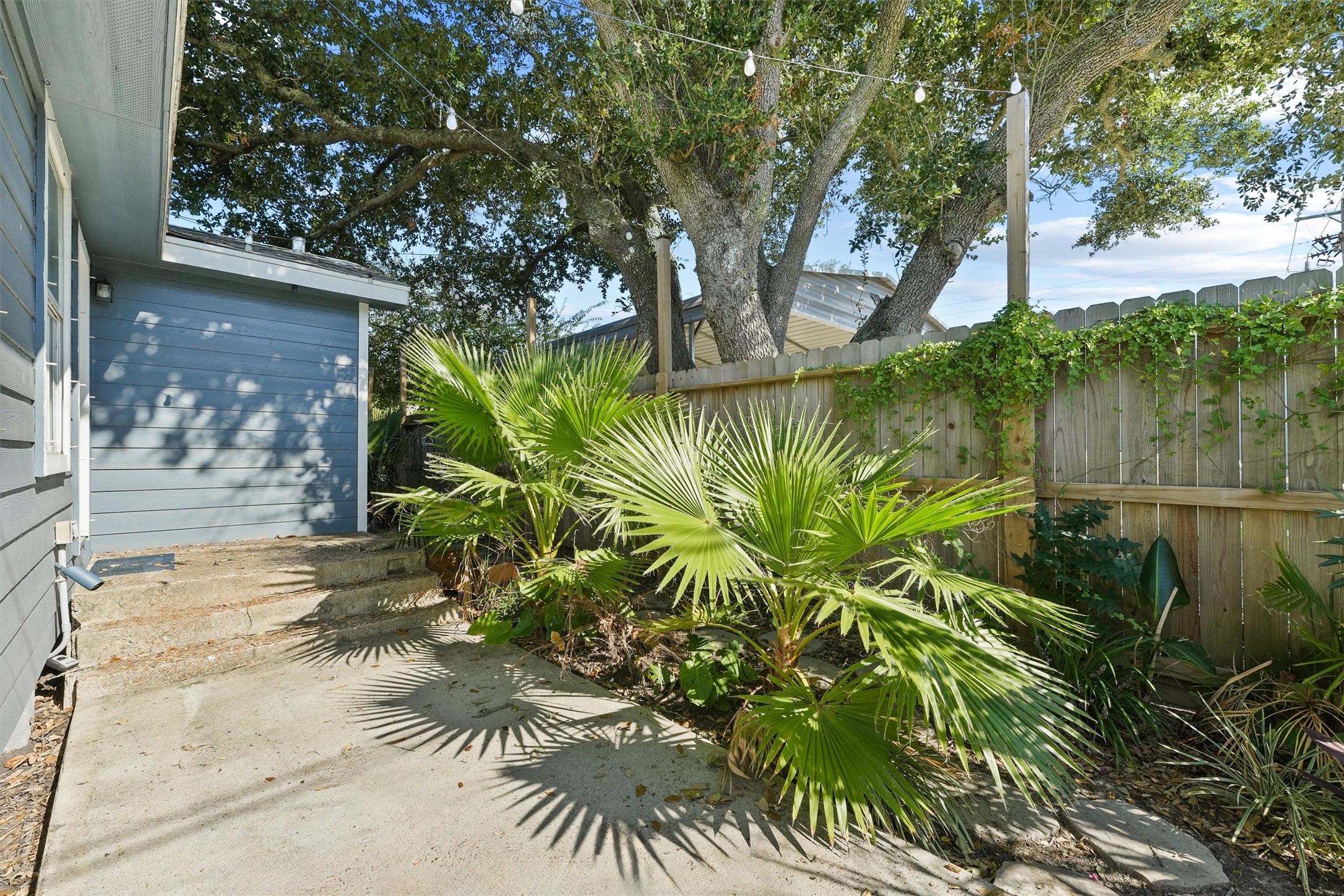 2614 59th Street Property Photo 18