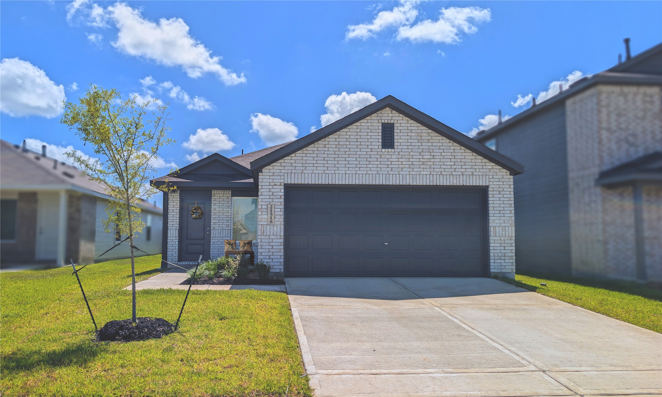 21518 Willow River Canyon Lane Property Photo 1