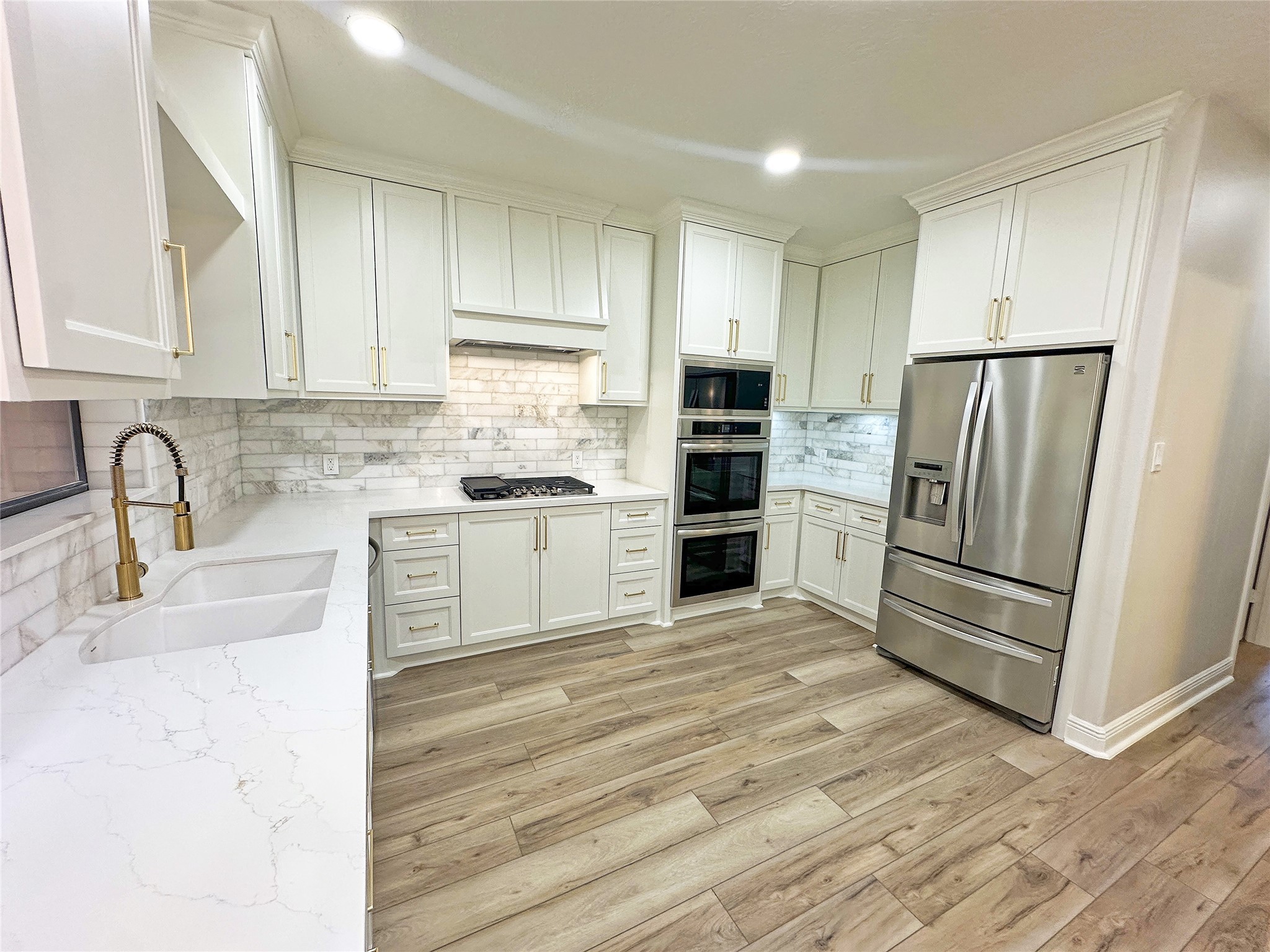 623 Barkaloo Road Property Photo 2