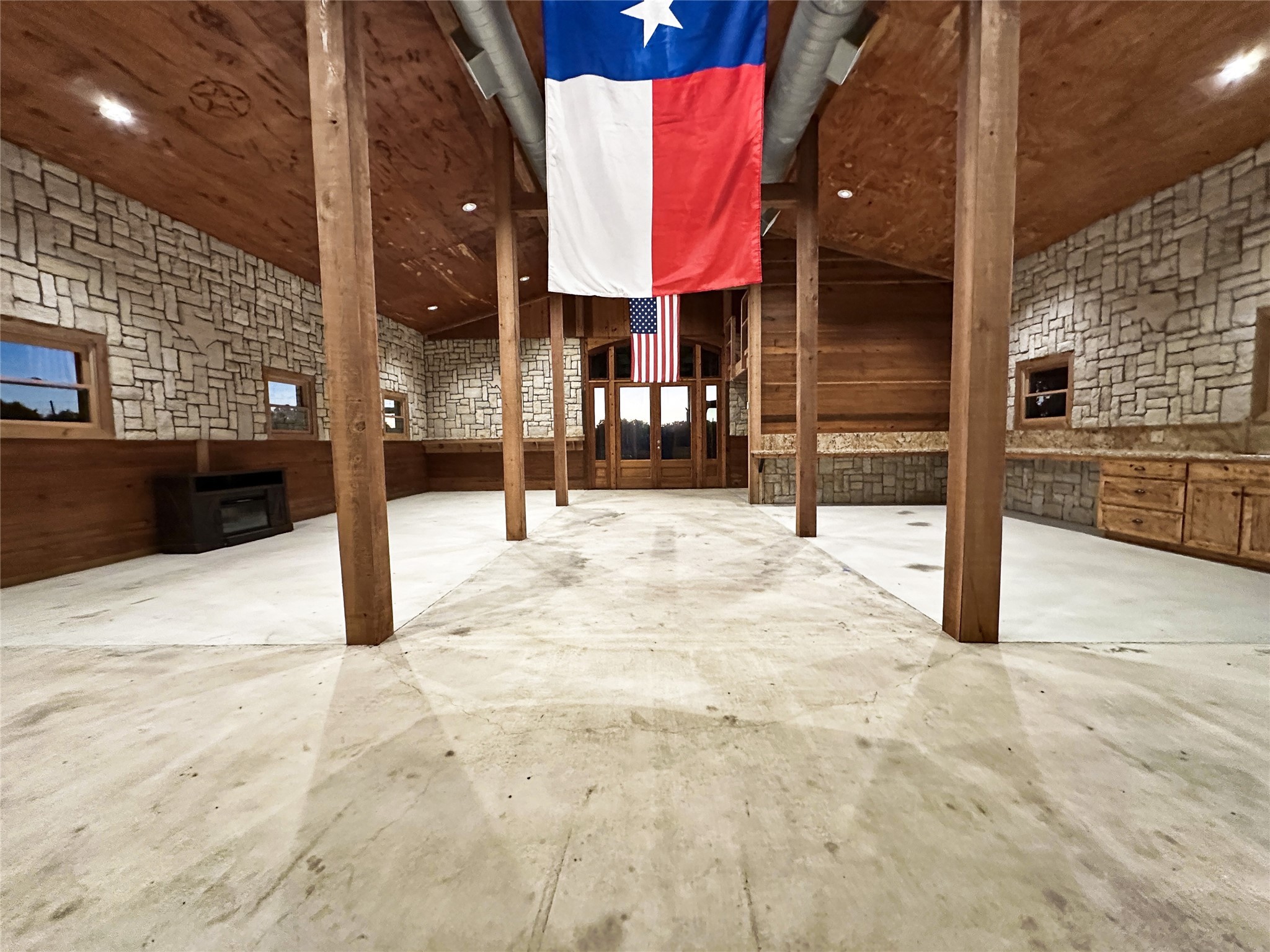 623 Barkaloo Road Property Photo 10