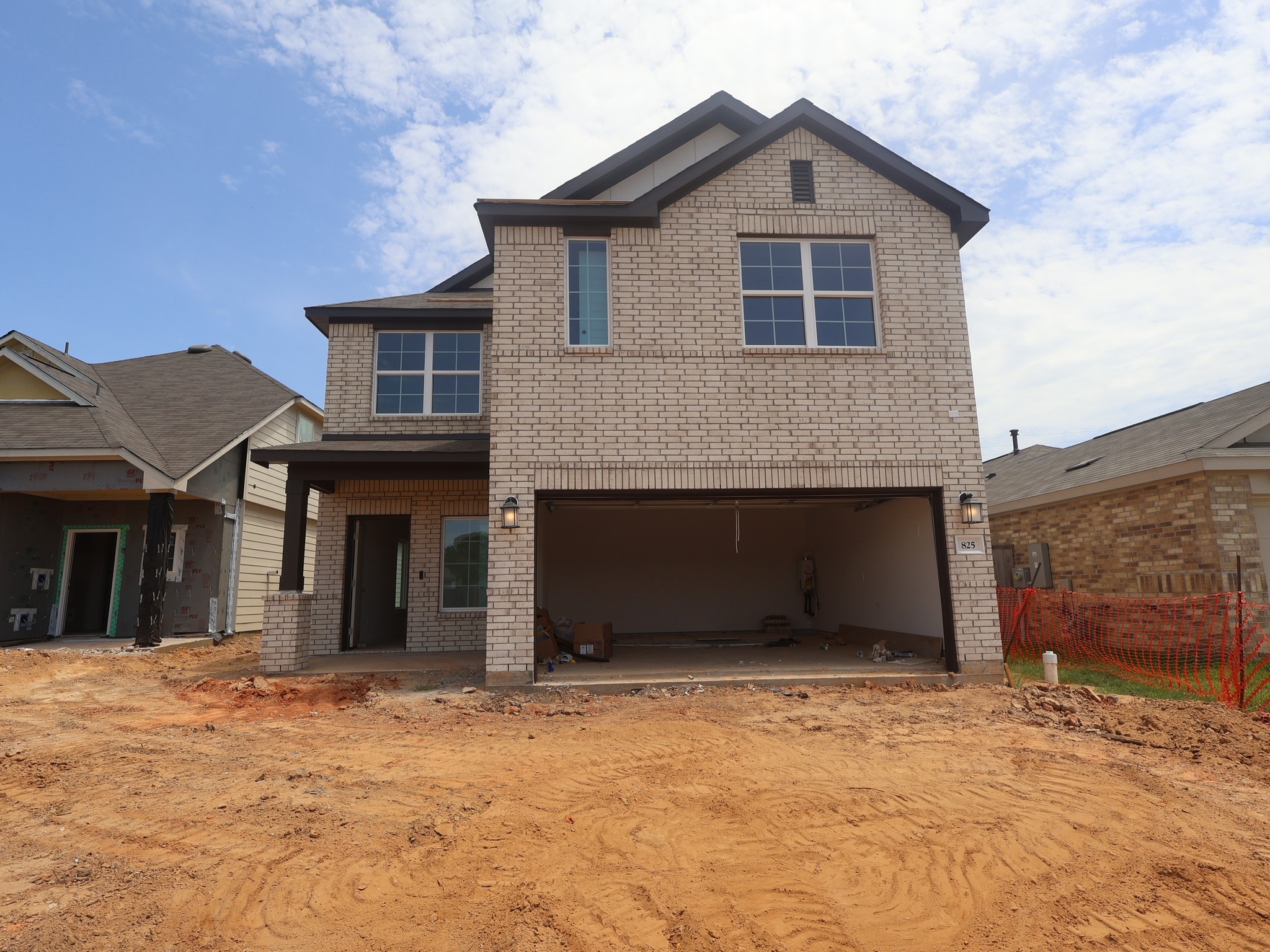 825 Village Brook Drive Property Photo