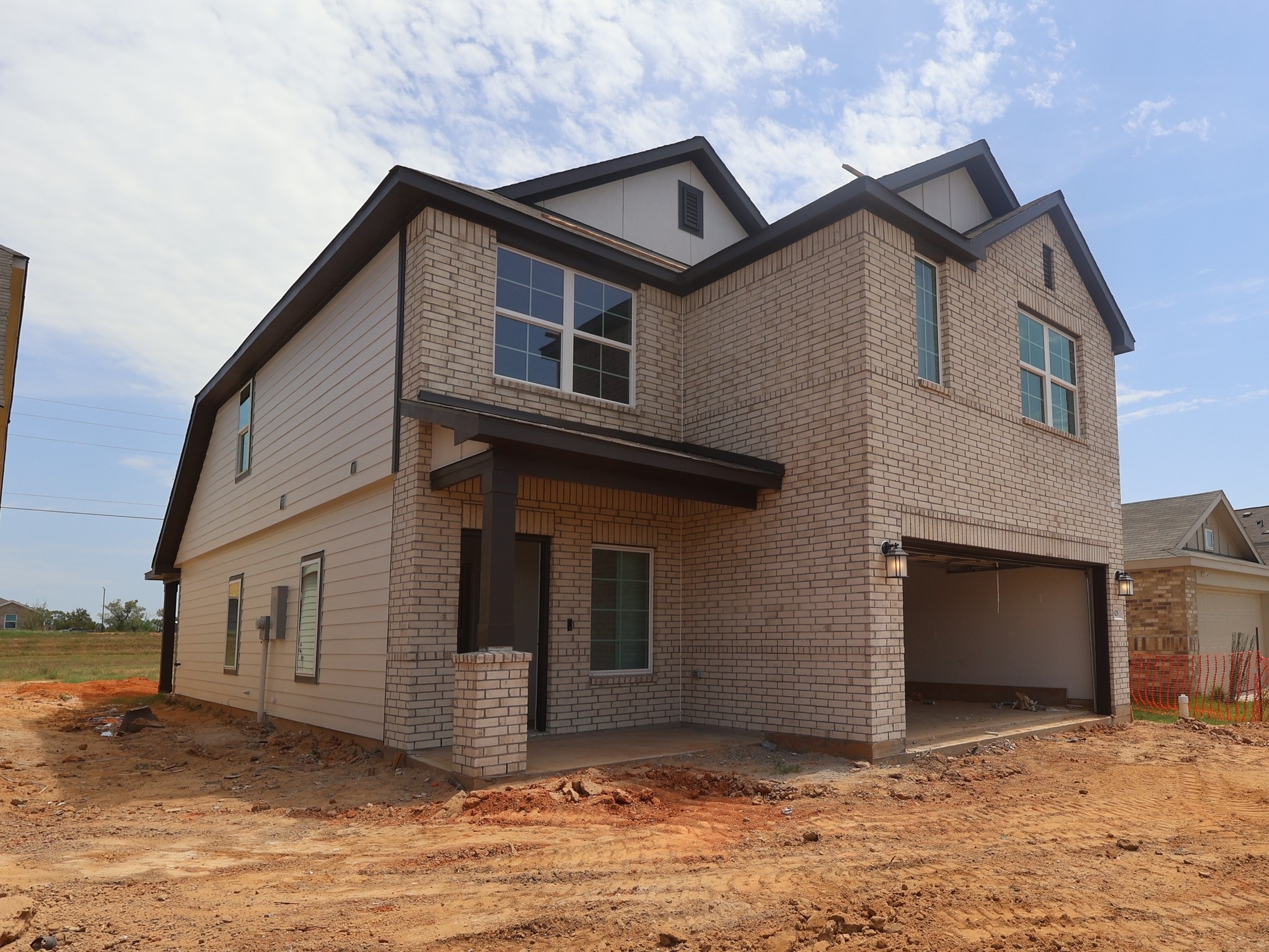 825 Village Brook Drive Property Photo 2