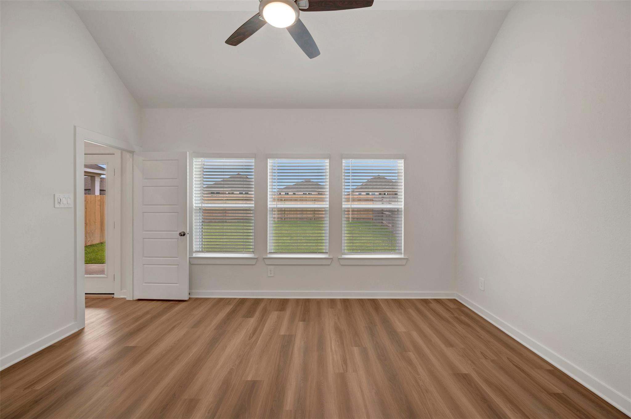 825 Village Brook Drive, Willis Tx 77378 Property Photo 9