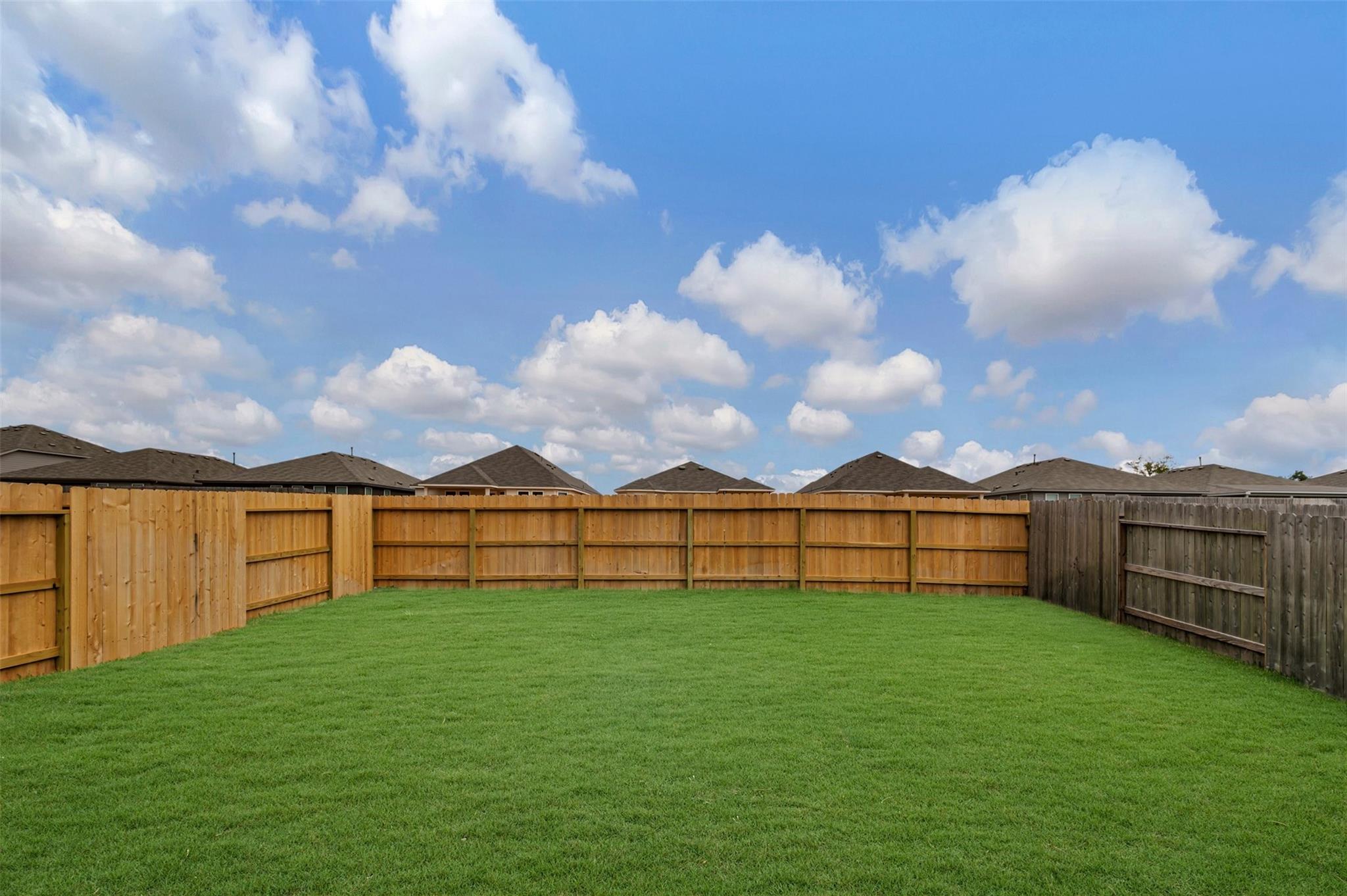 825 Village Brook Drive, Willis Tx 77378 Property Photo 24