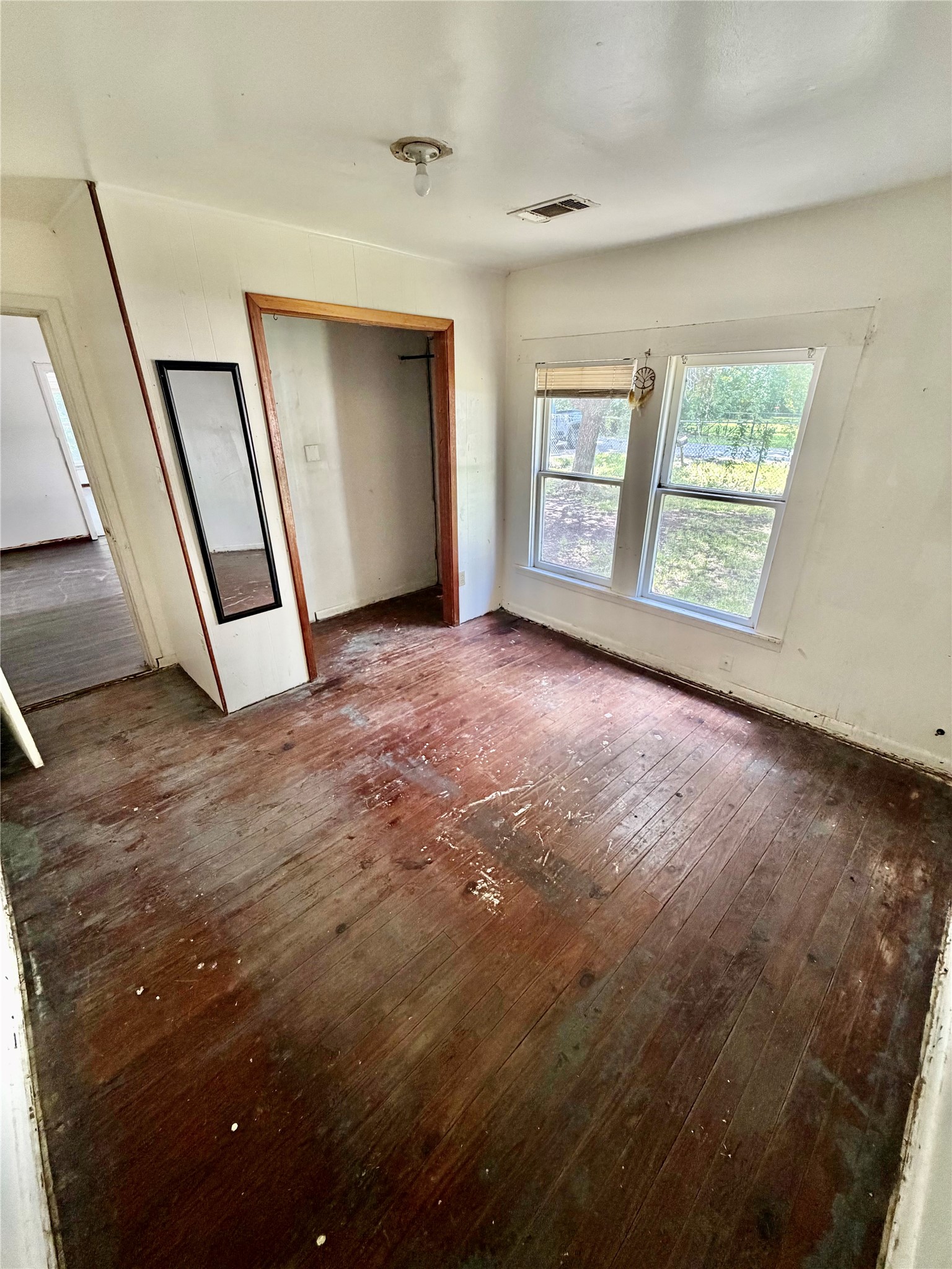 5603 Apgar Street Property Photo 9