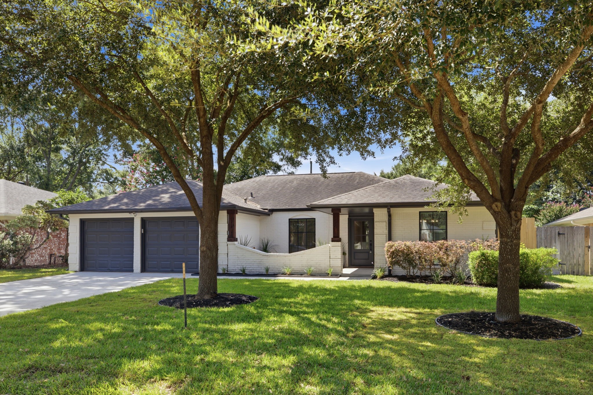 14035 Pinerock Lane Property Photo 1