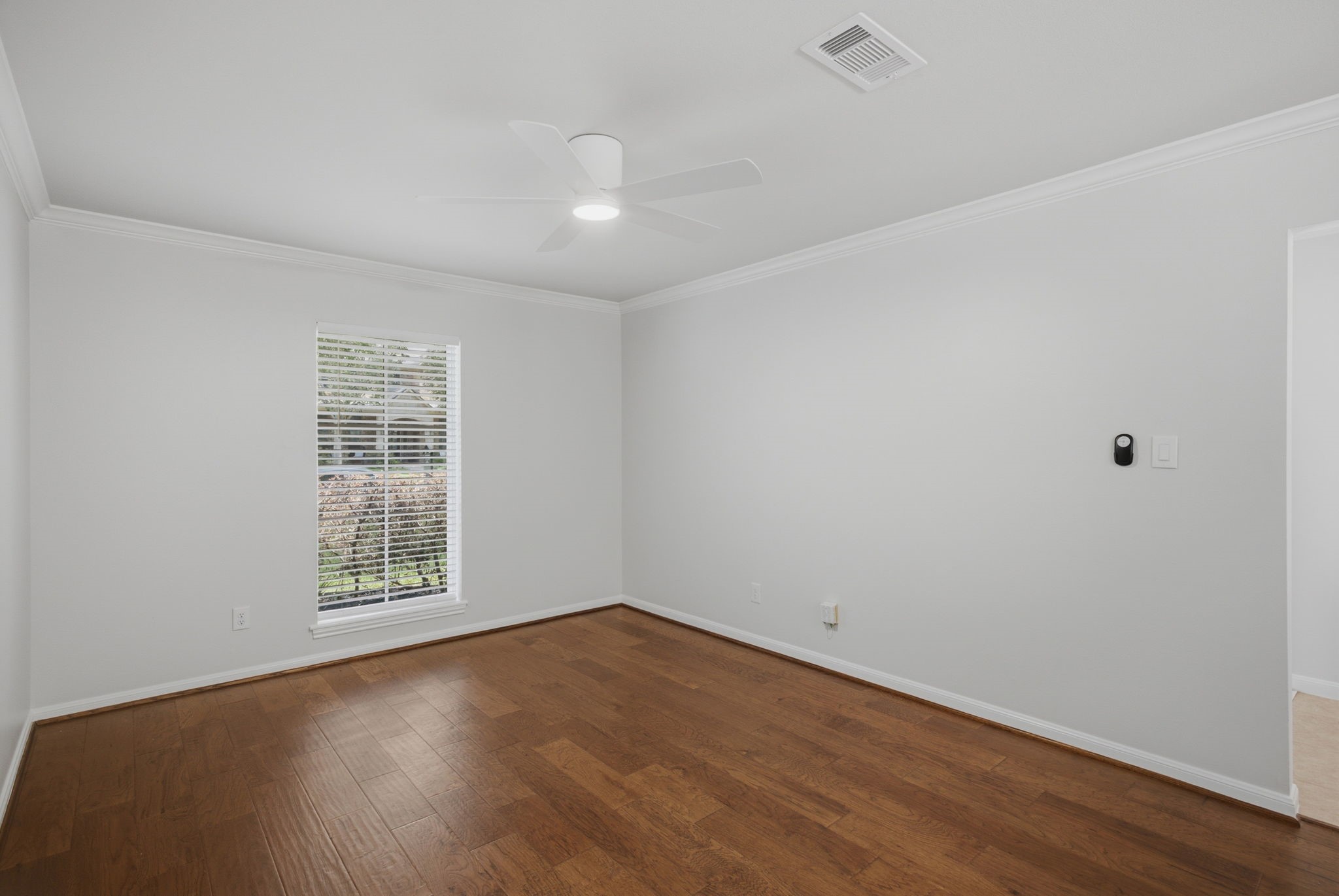 14035 Pinerock Lane Property Photo 11