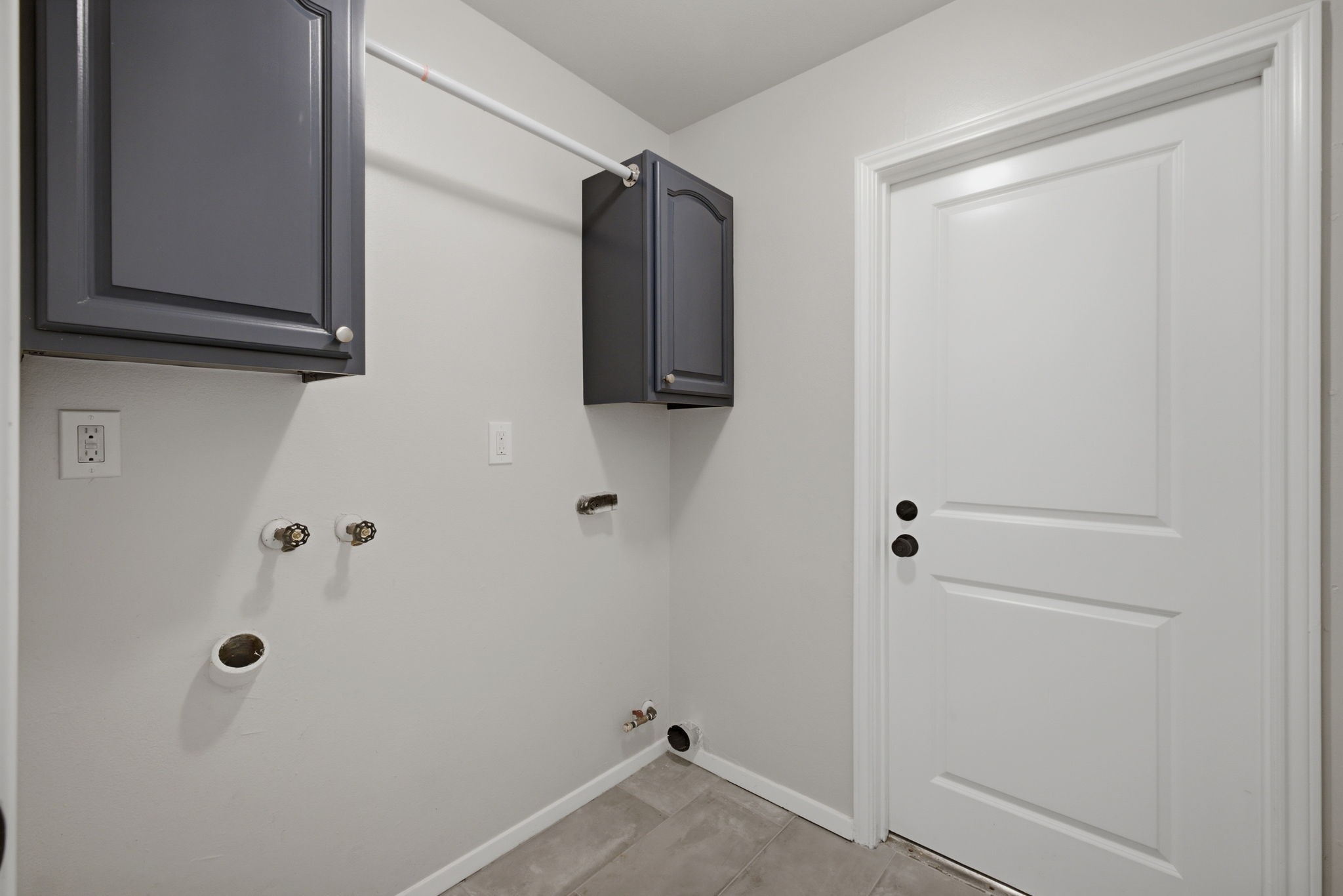 14035 Pinerock Lane Property Photo 27