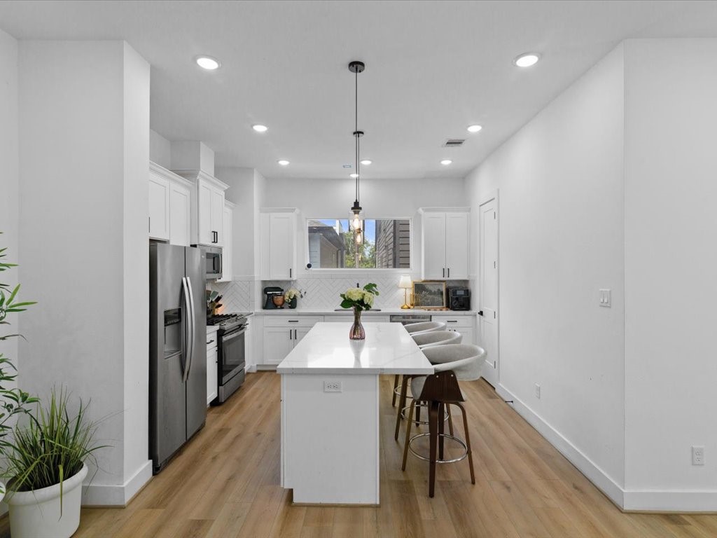 3026 Live Oak Street Property Photo 9