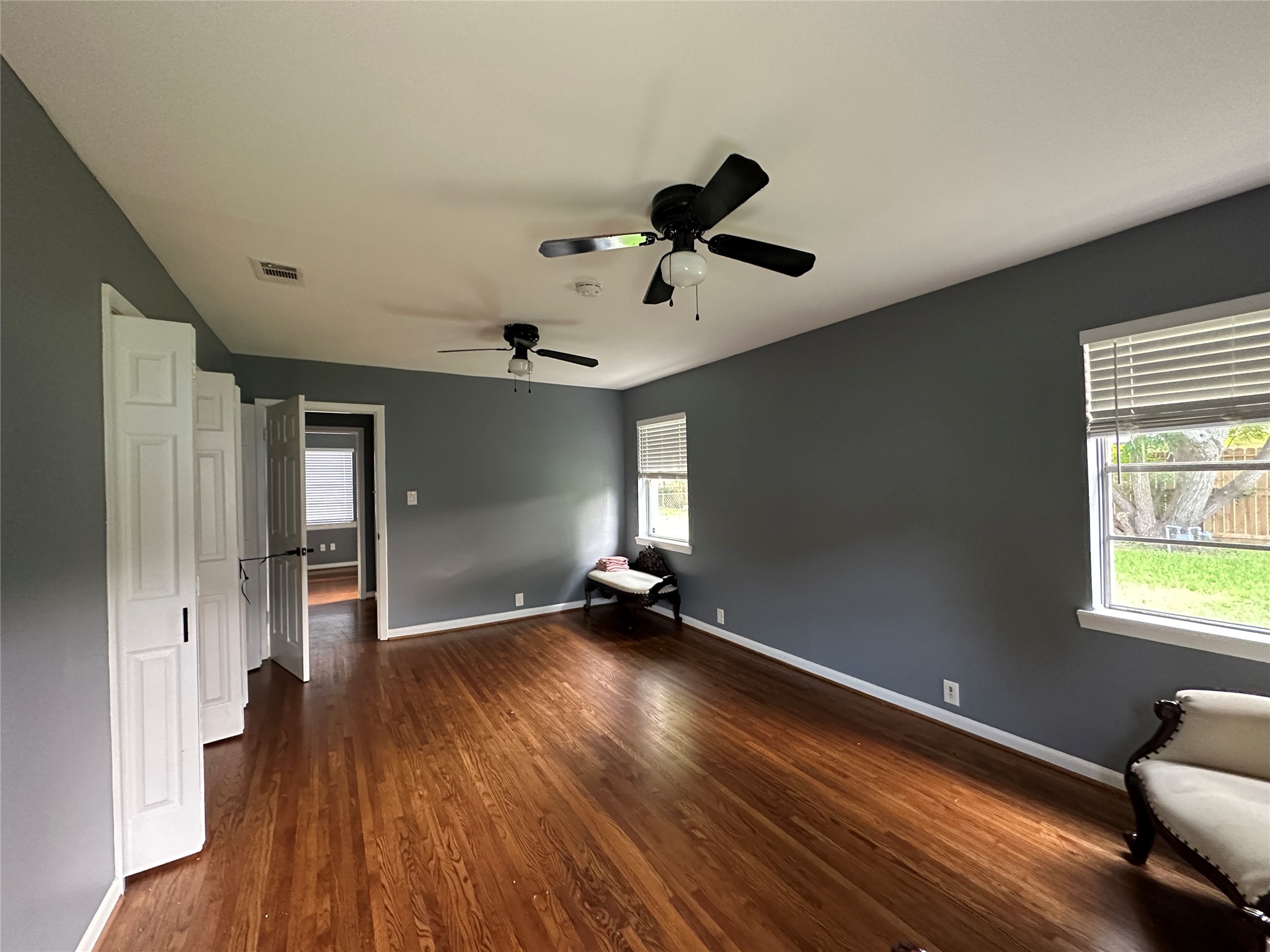 511 Guyer Street Property Photo 24