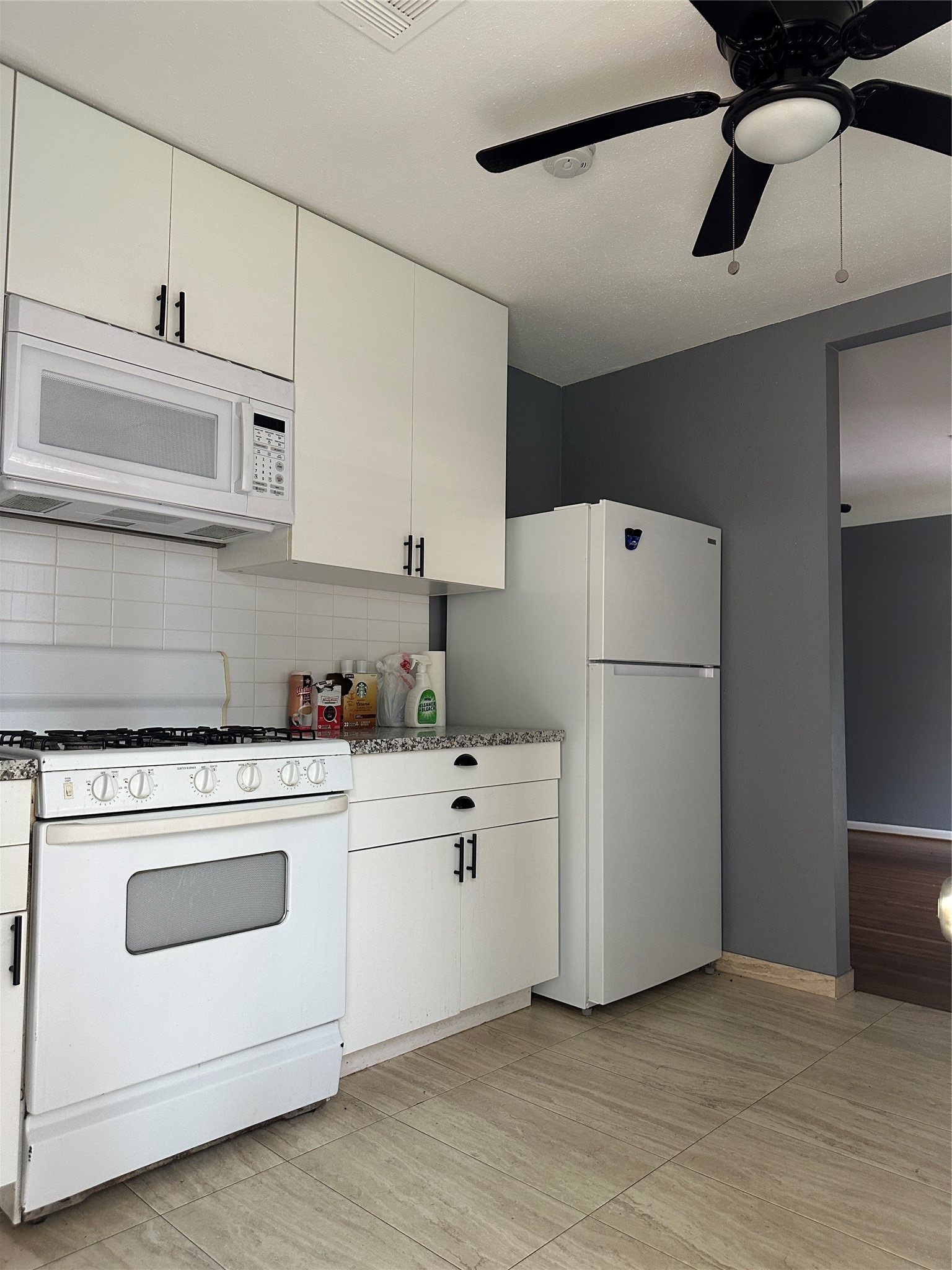 511 Guyer Street Property Photo 30