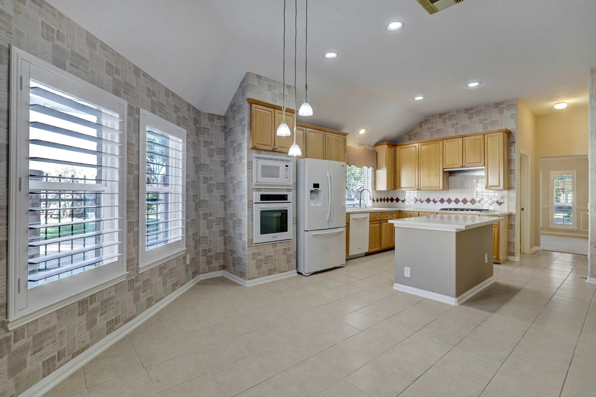 4219 Copper Creek Property Photo 5