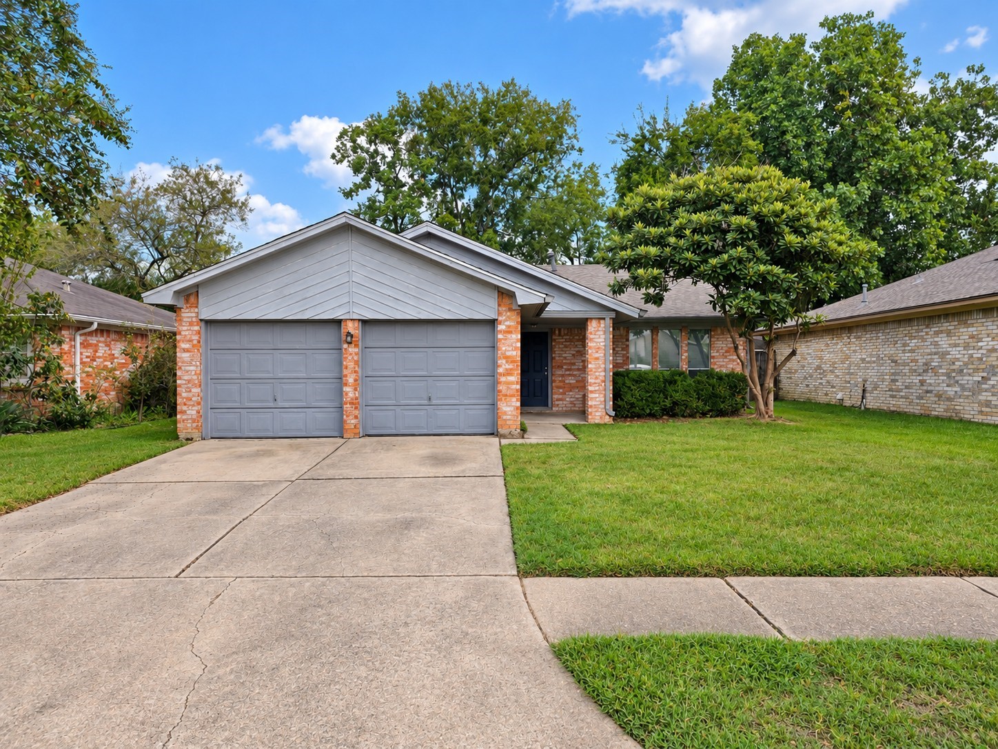 6519 La Violetta Drive Property Photo 1