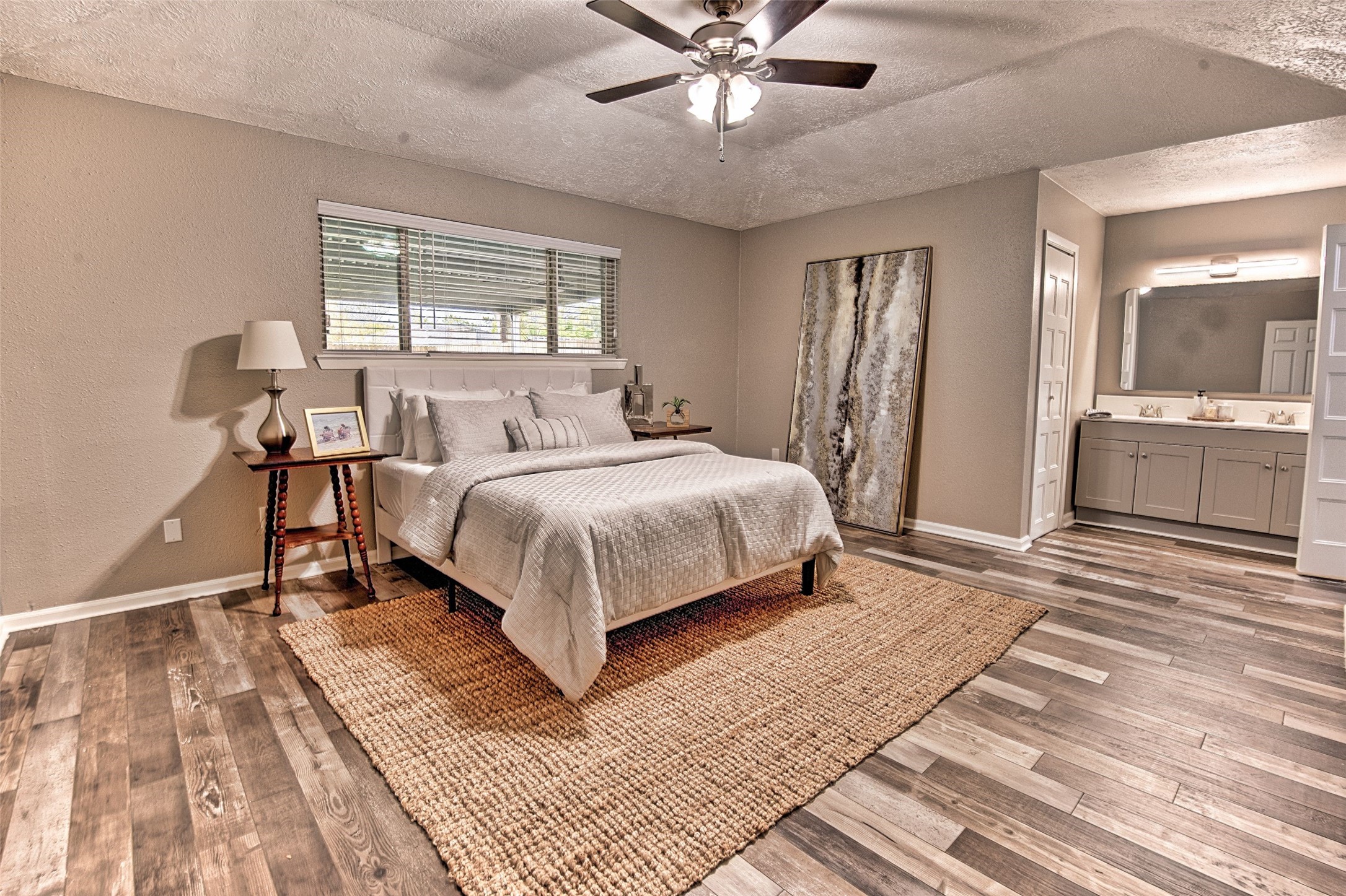 6218 Creekside Lane Property Photo 10