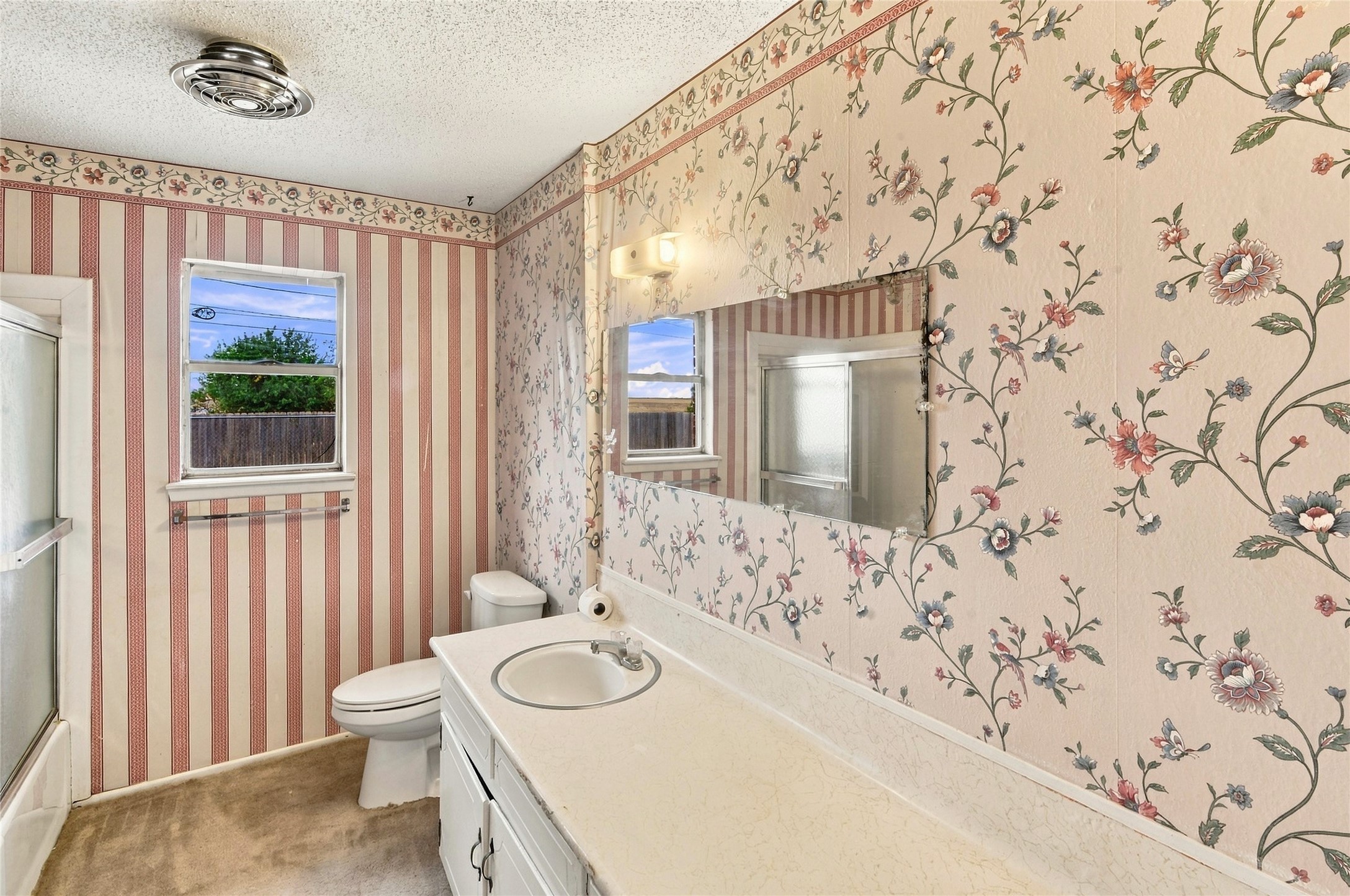 802 Ridgelea Drive Property Photo 17