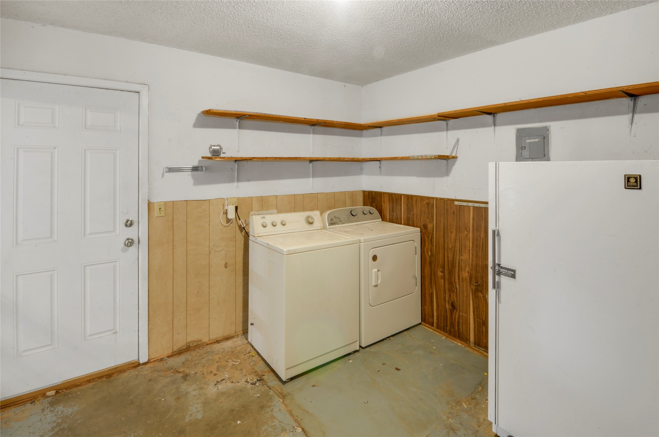 802 Ridgelea Drive Property Photo 19