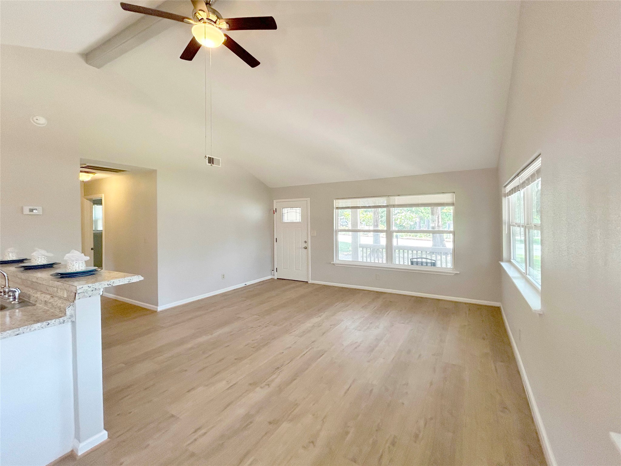 15095 Conroe Bay Boulevard Property Photo 8