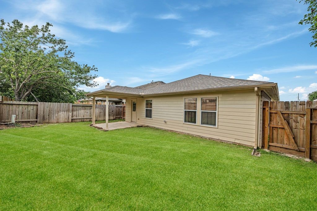22327 Albee Drive Property Photo 27