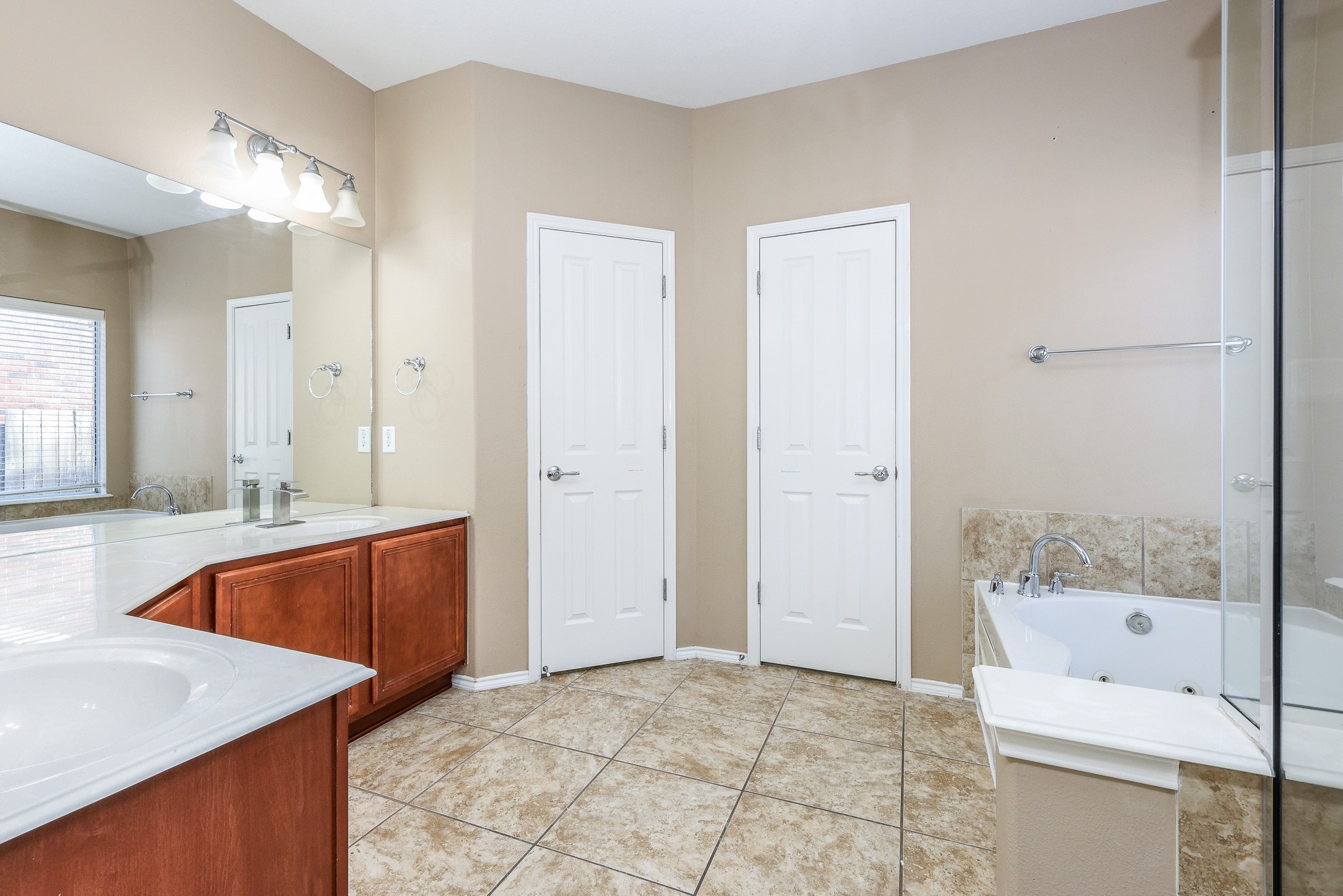 5418 Lacey Oak Meadow Drive Property Photo 27