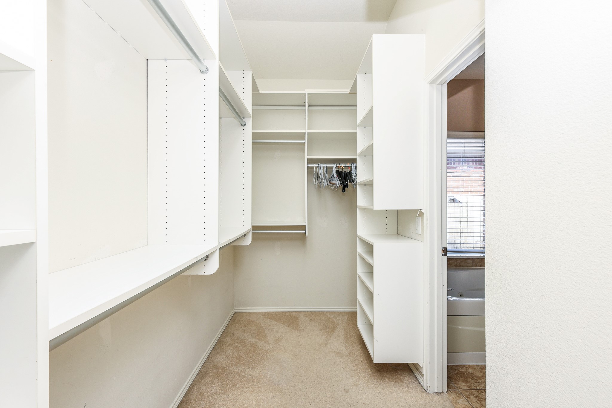 5418 Lacey Oak Meadow Drive Property Photo 30