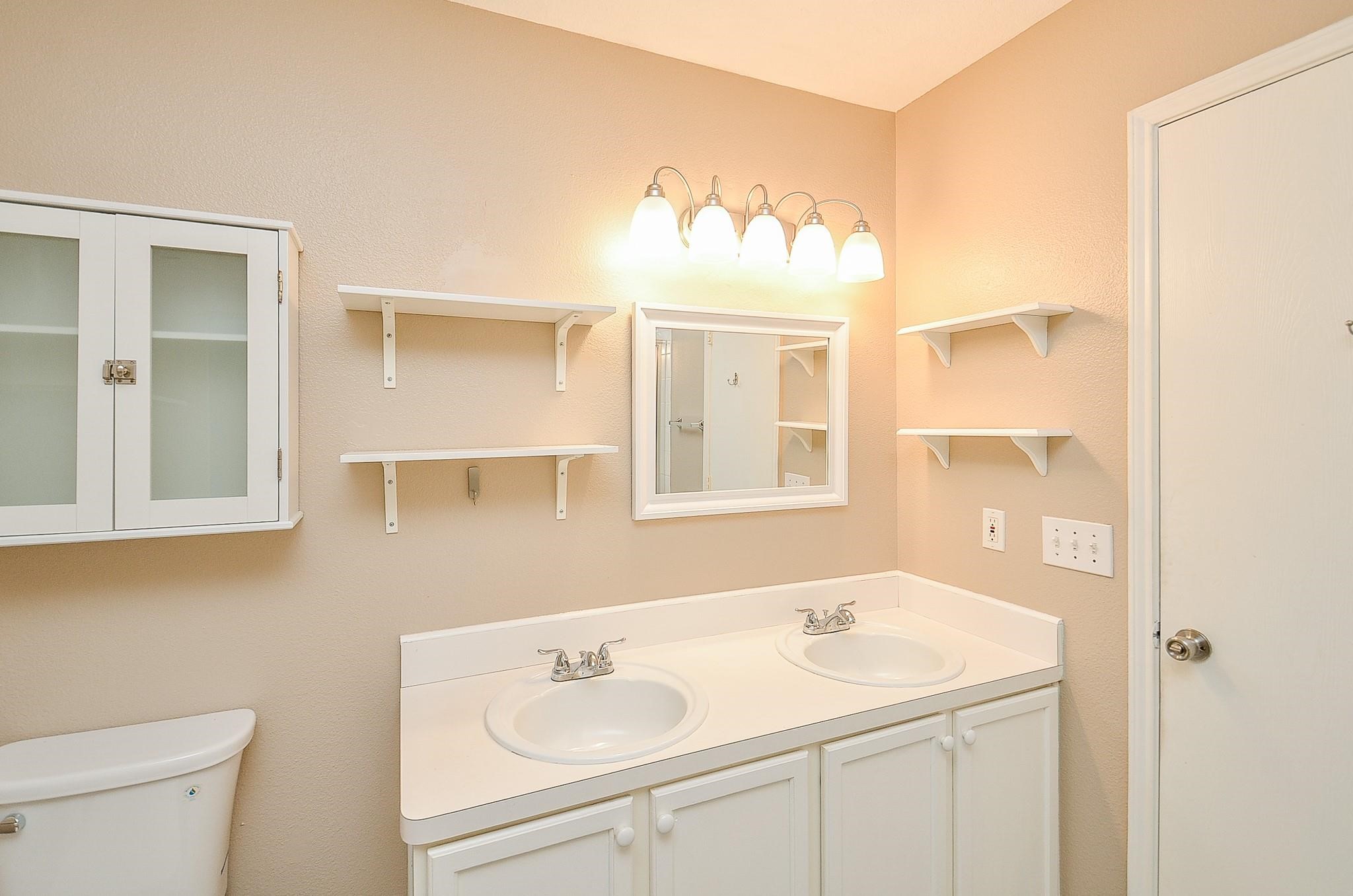 4818 King Hallow Lane Property Photo 21