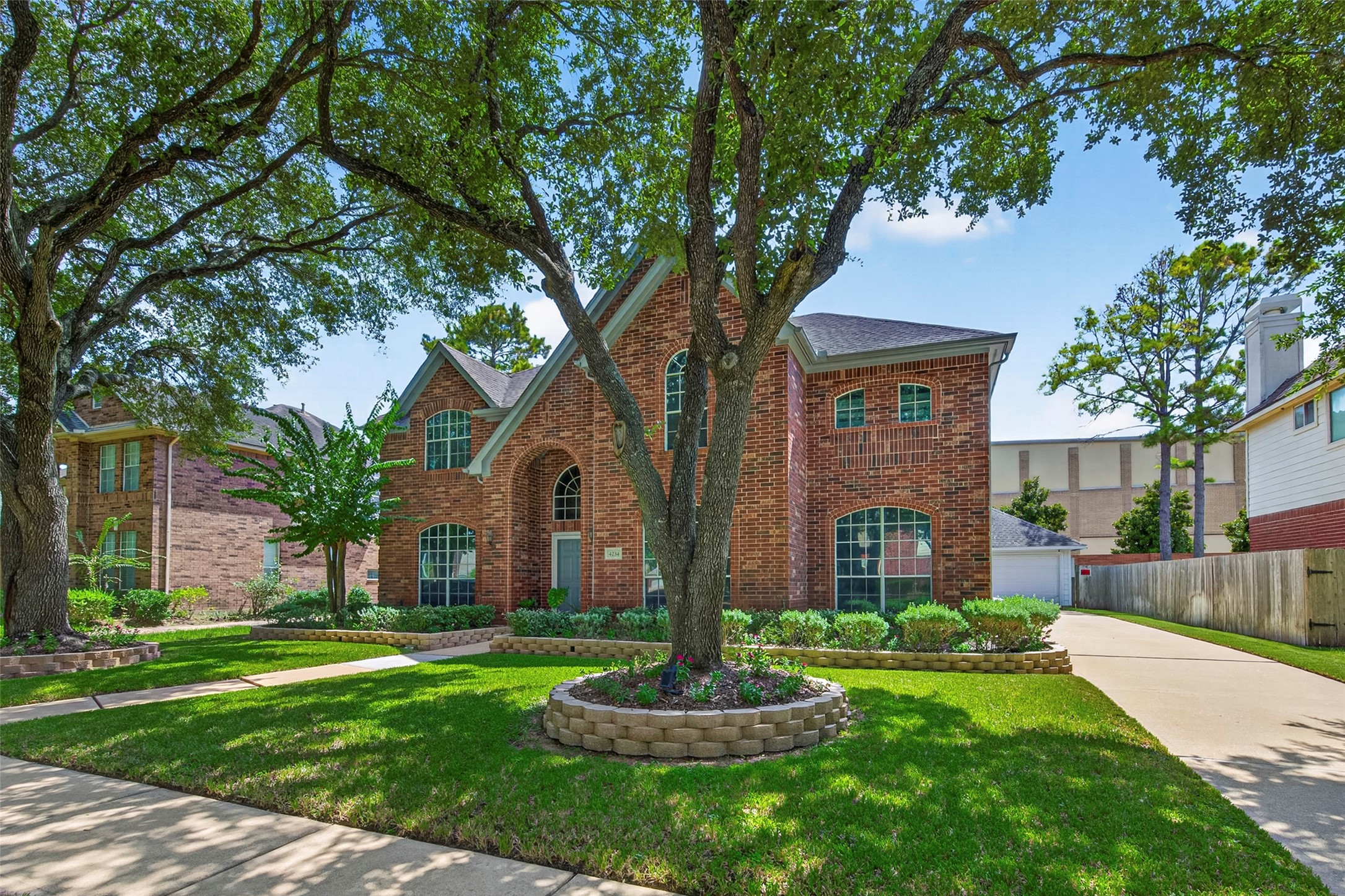 4234 Merriweather Street Property Photo 6