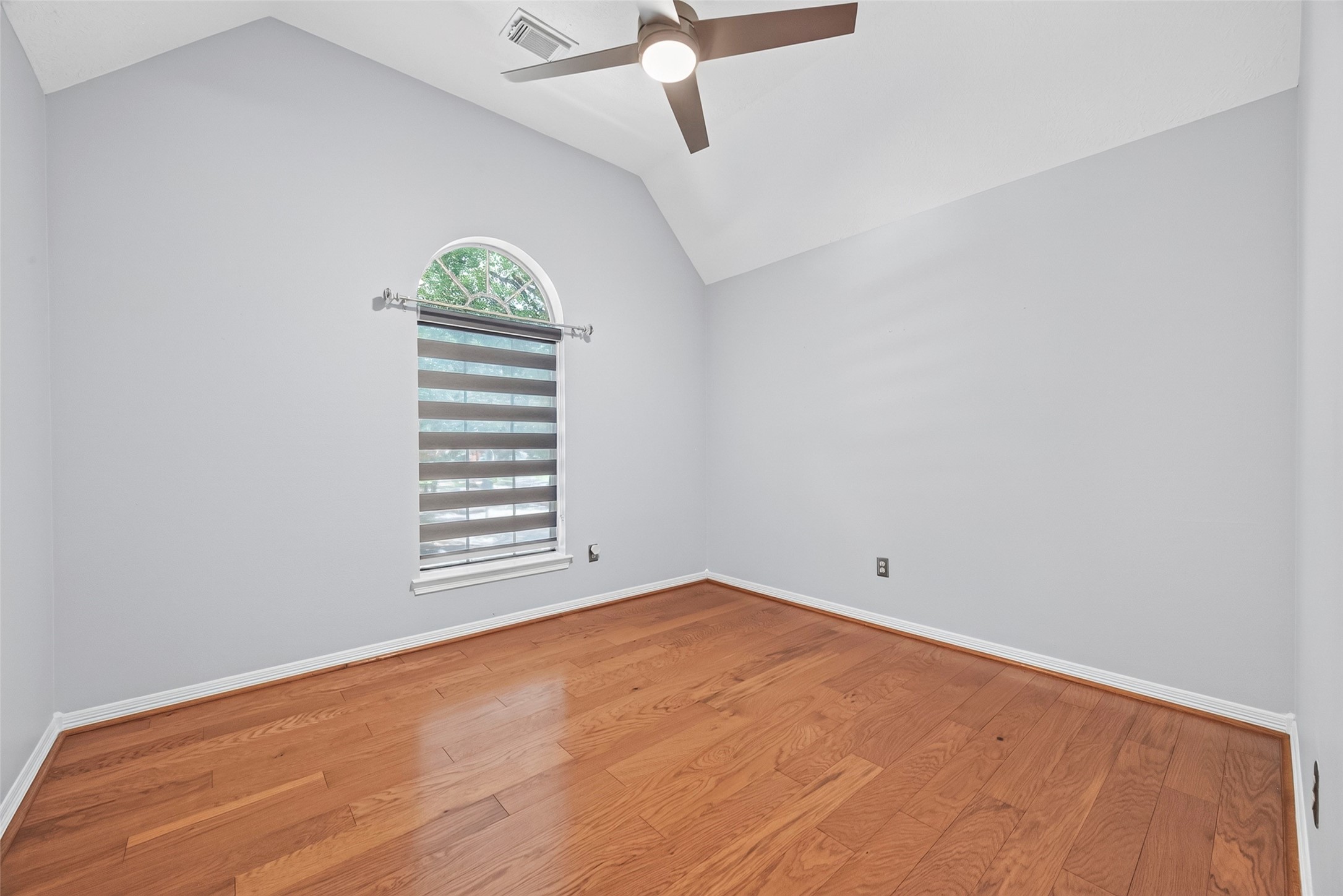 4234 Merriweather Street Property Photo 28
