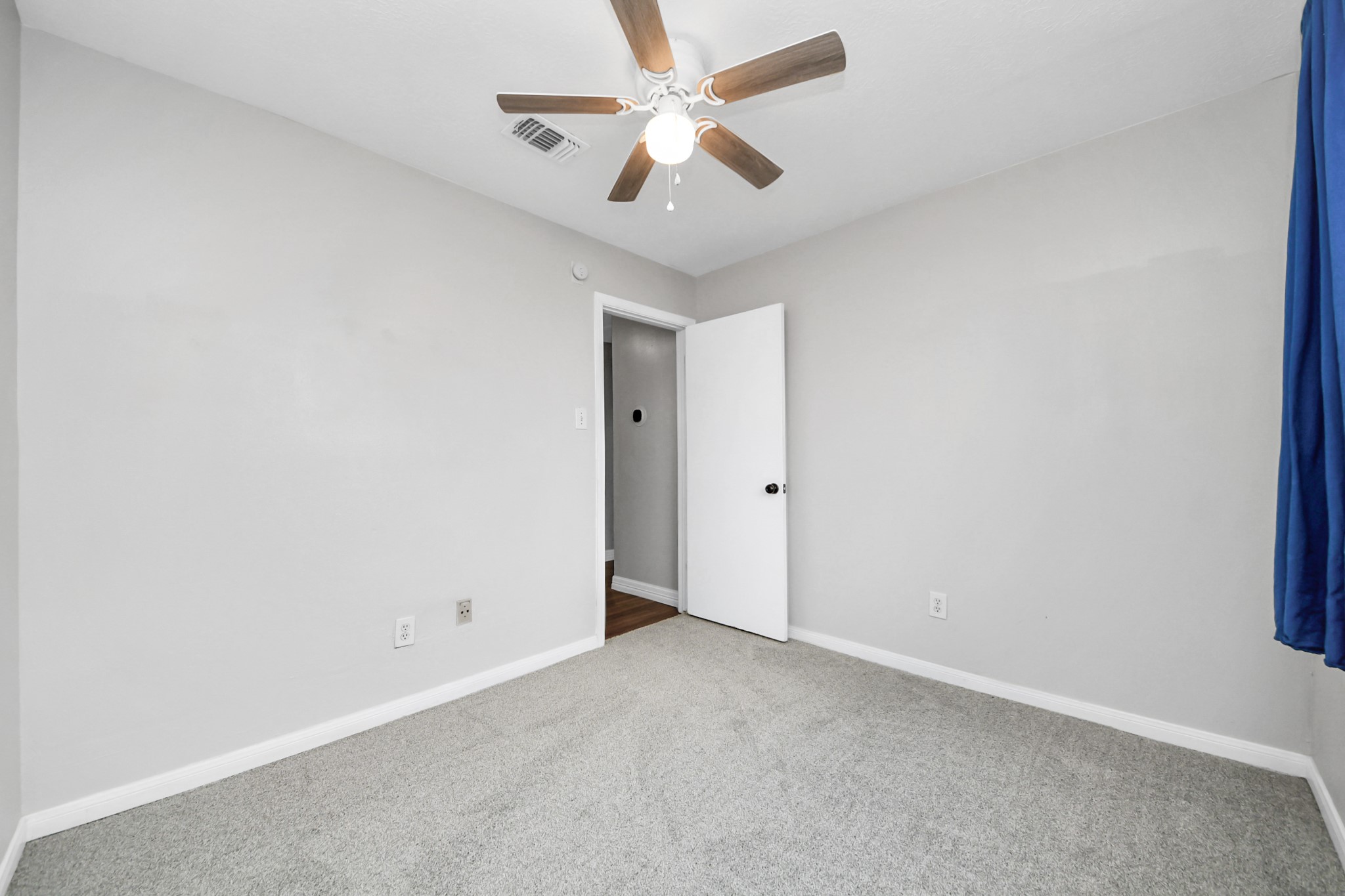 28707 Stapleford Street Property Photo 23