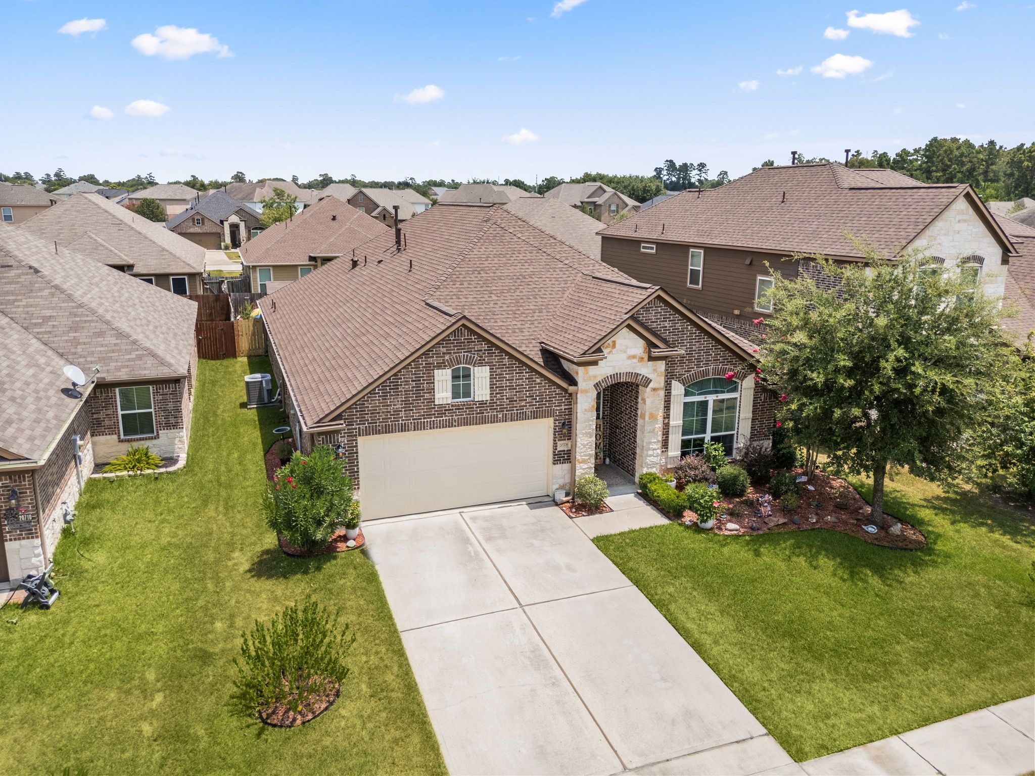 20706 Falling Cypress Court Property Photo 2
