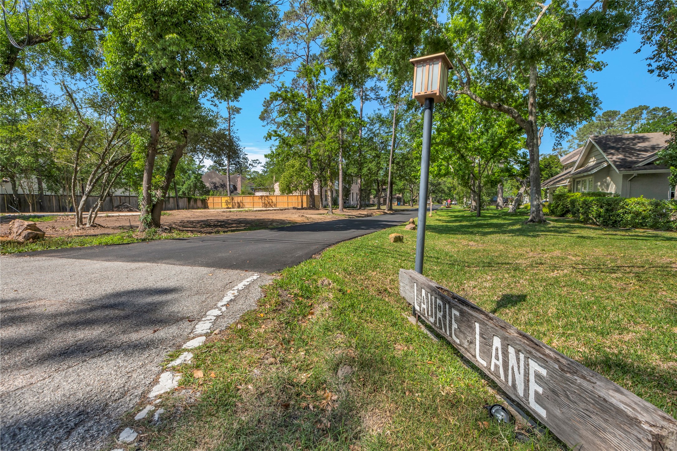 11903 Laurie Lane Property Photo 1